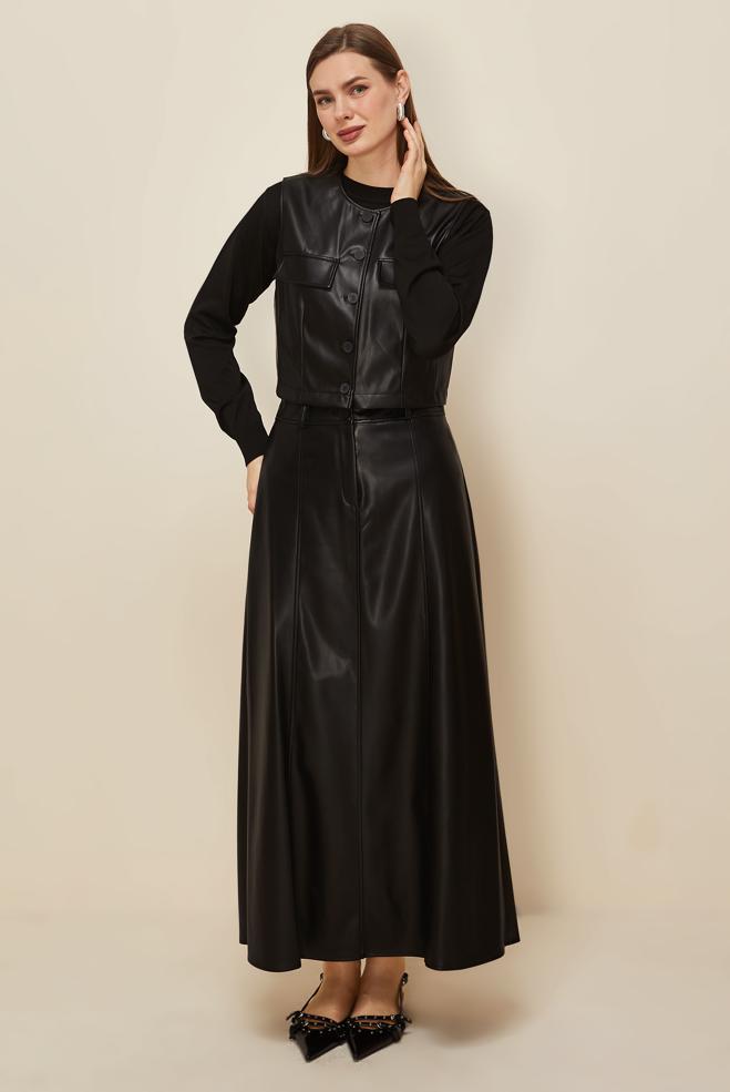 Tesettür giyim SİYAH ETEKLİ DERİ TAKIM 46033 - ALVİNA