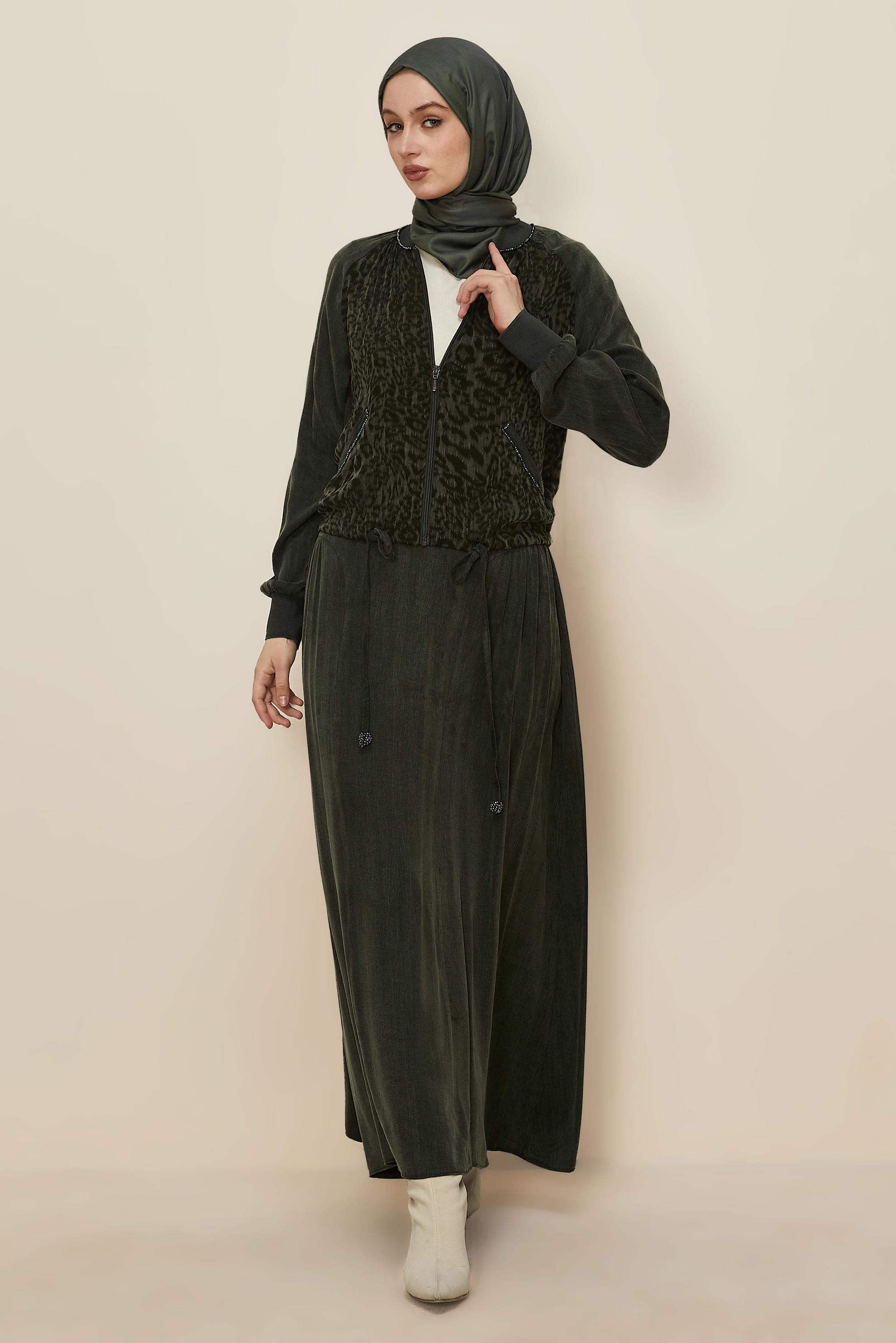 Tesettür giyim HAKİ ETEKLİ LEOPAR DESENLİ TAKIM 46187