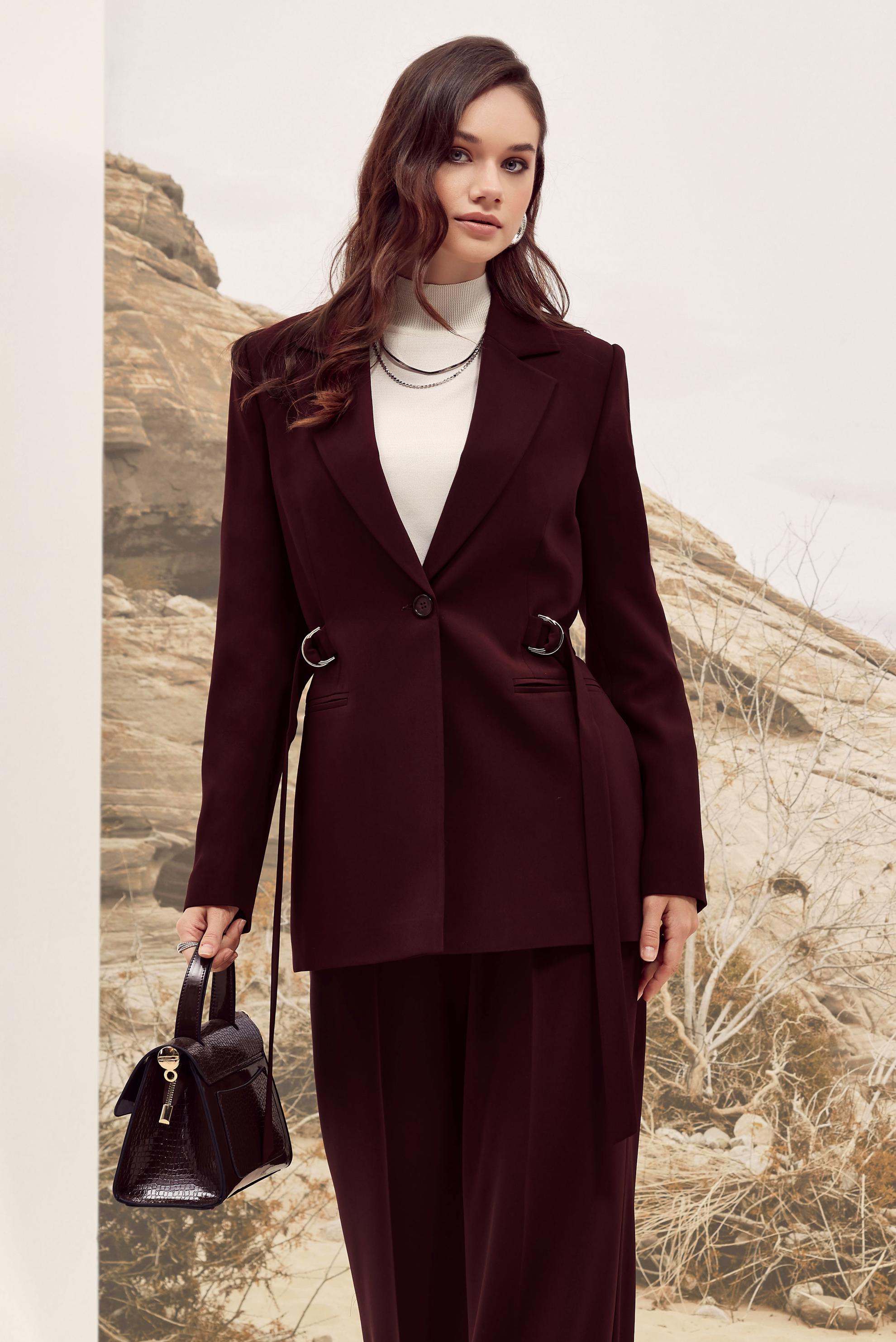 Vêtements hijab ROUGE BORDEAUX COSTUME PANTALON CEINTURE 30541