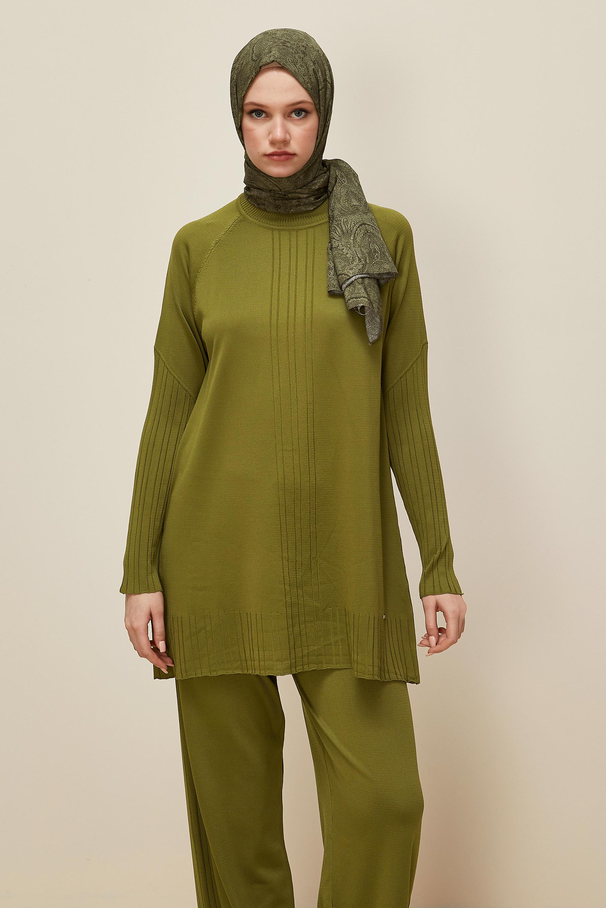 Vêtements hijab VERT ENSEMBLE PANTALON EN TRICOT 45867