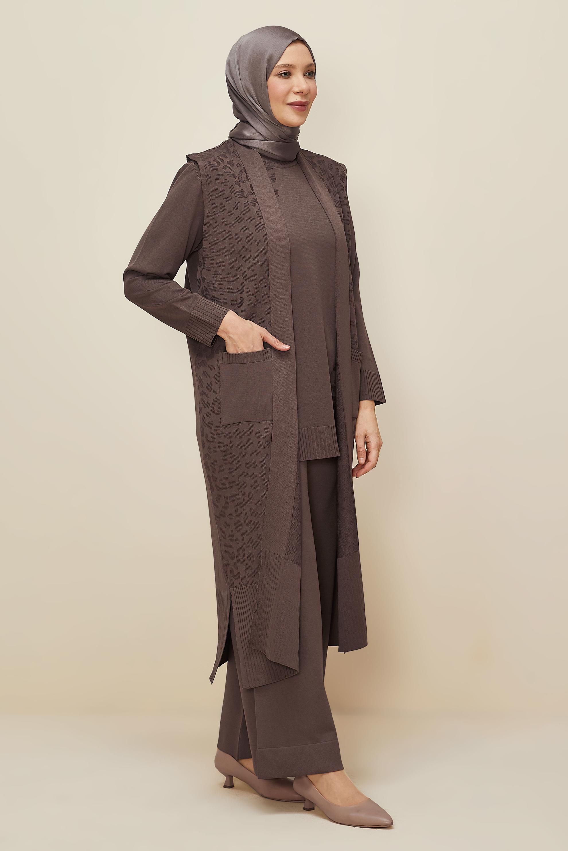 Vêtements hijab BRUN ENSEMBLE PANTALON EN TRICOT TROIS PIÈCES 45869