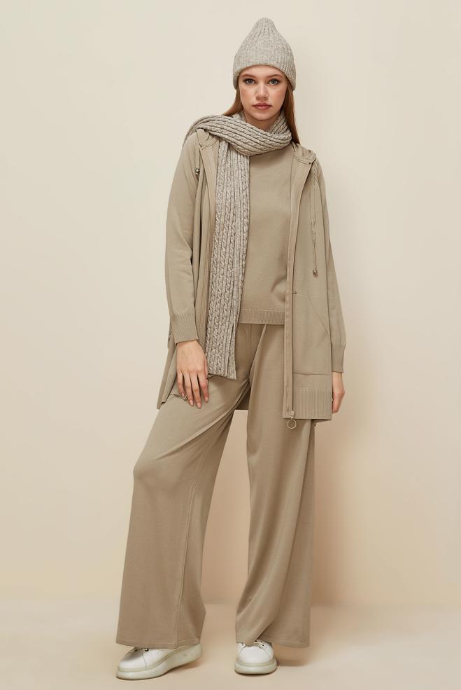 Tesettür giyim BEJ PANTOLONLU TRİKO TAKIM 45902 - ALVİNA