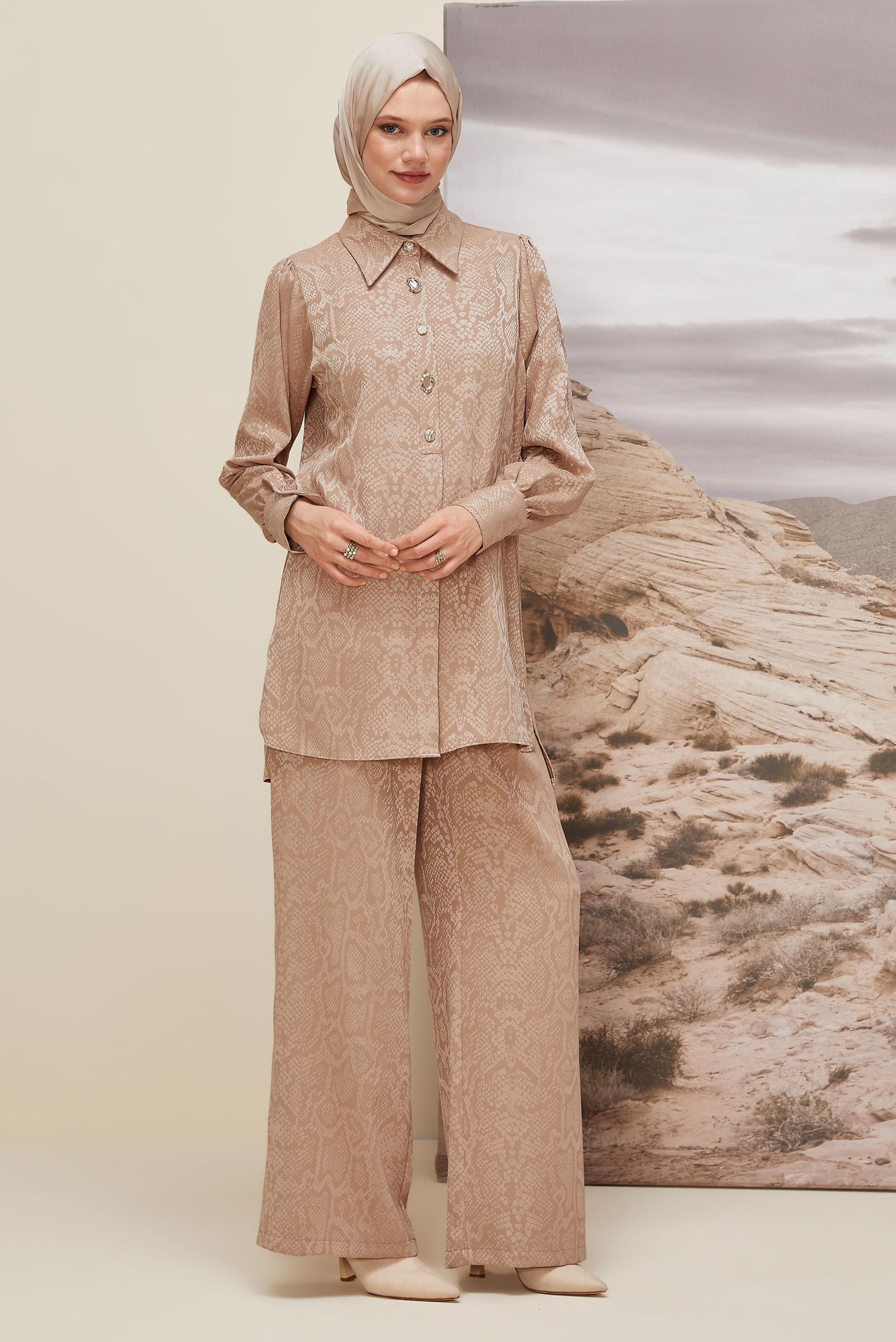 Tesettür giyim BEJ DESENLİ PANTOLONLU TAKIM 45991