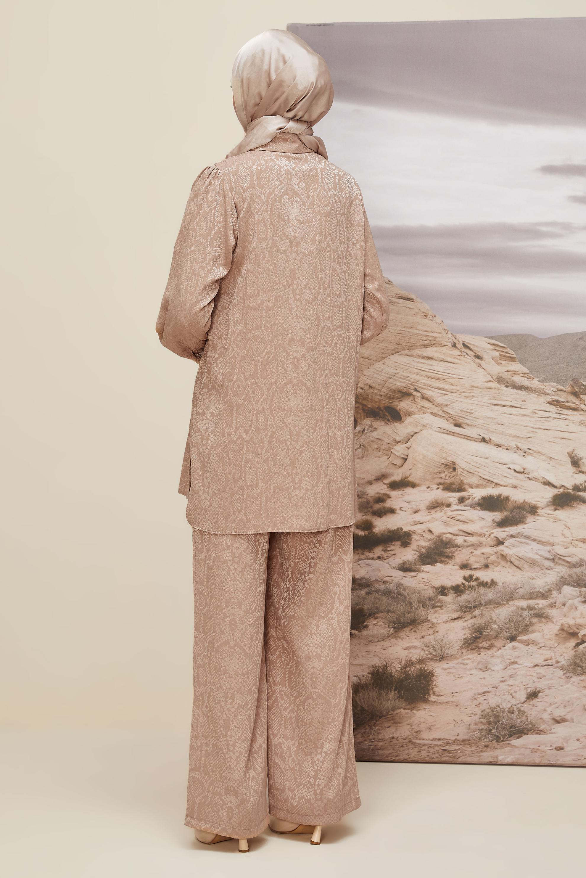 Tesettür giyim BEJ DESENLİ PANTOLONLU TAKIM 45991