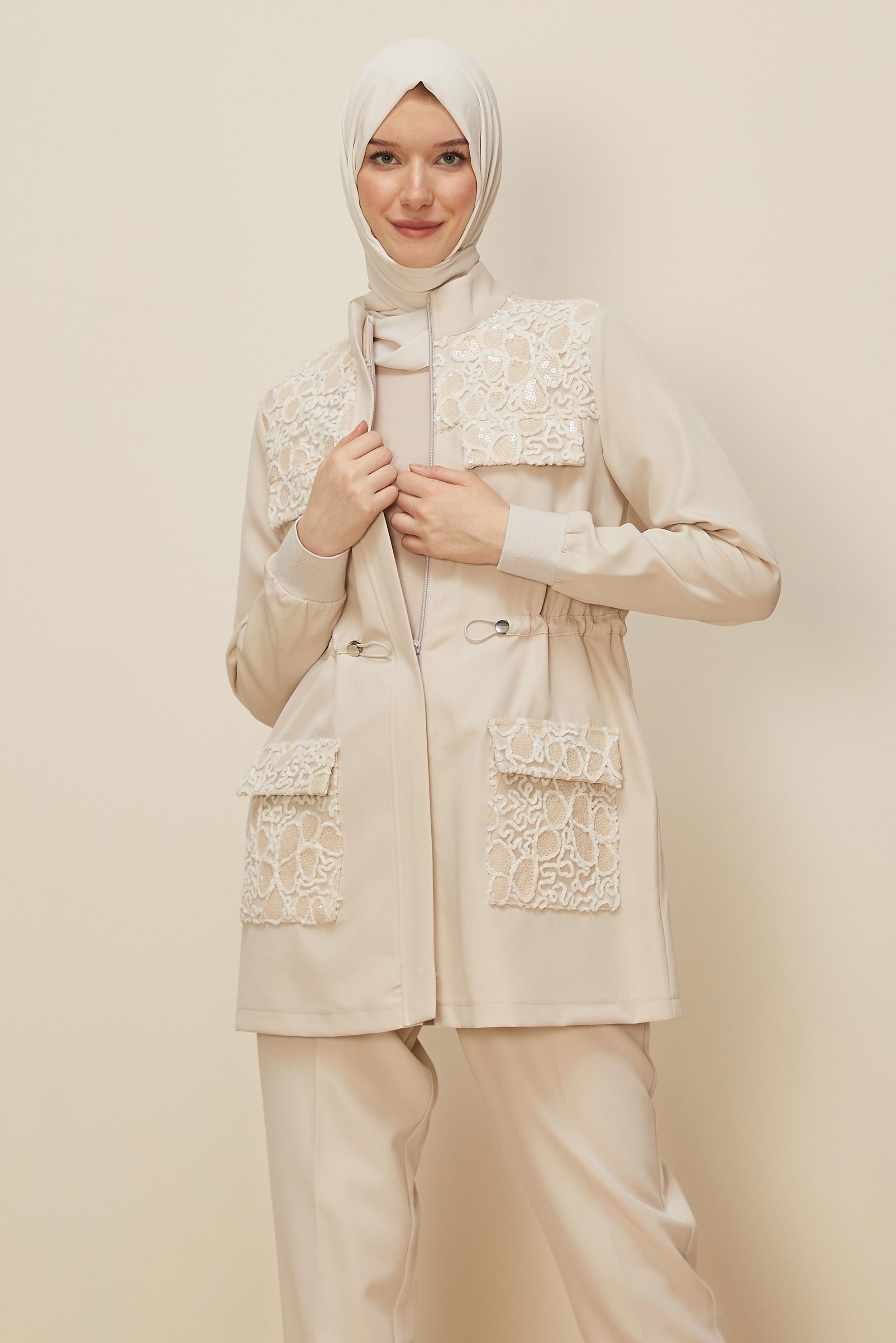 Tesettür giyim BEJ PANTOLONLU PUL İŞLEMELİ TAKIM 46165