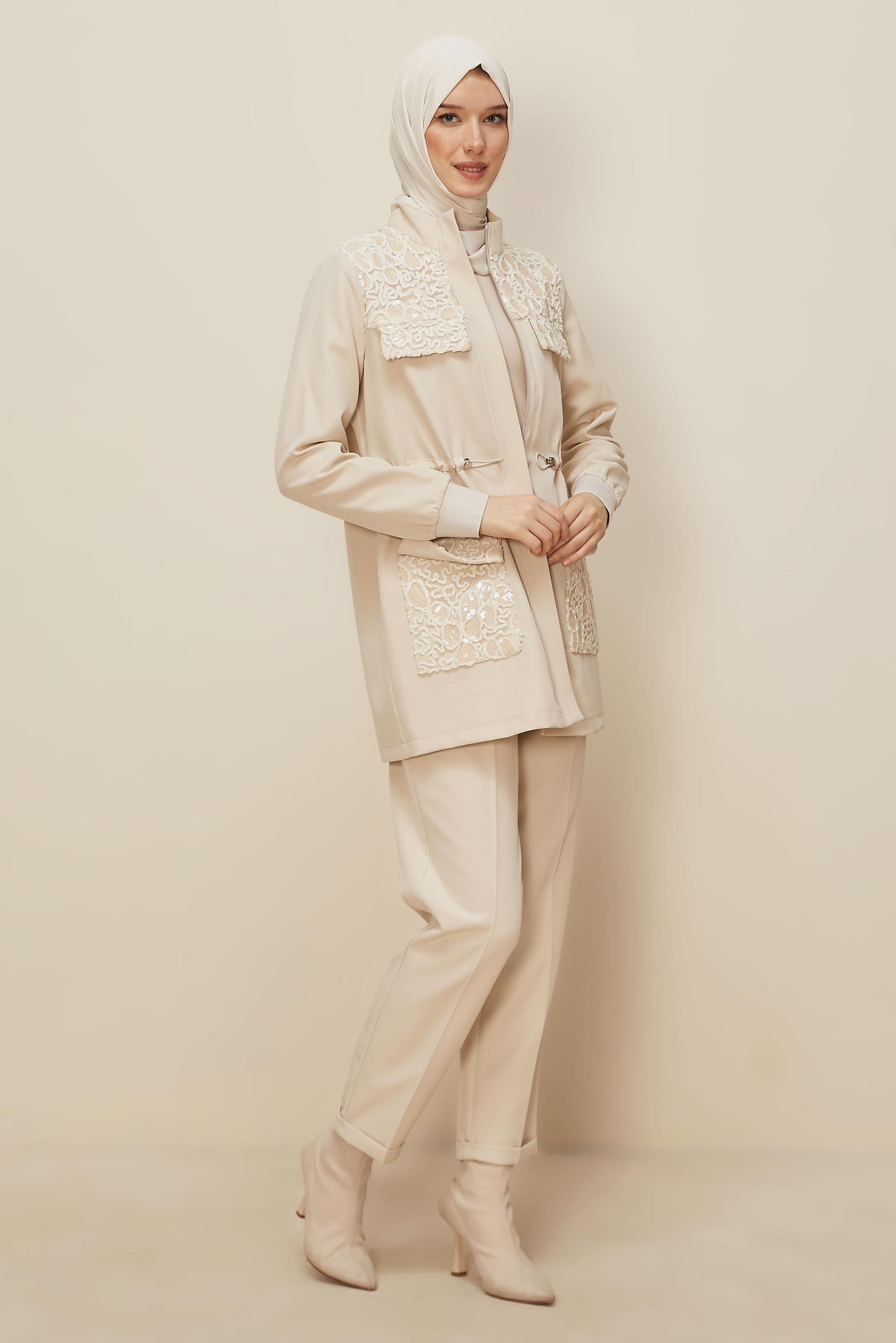 Tesettür giyim BEJ PANTOLONLU PUL İŞLEMELİ TAKIM 46165