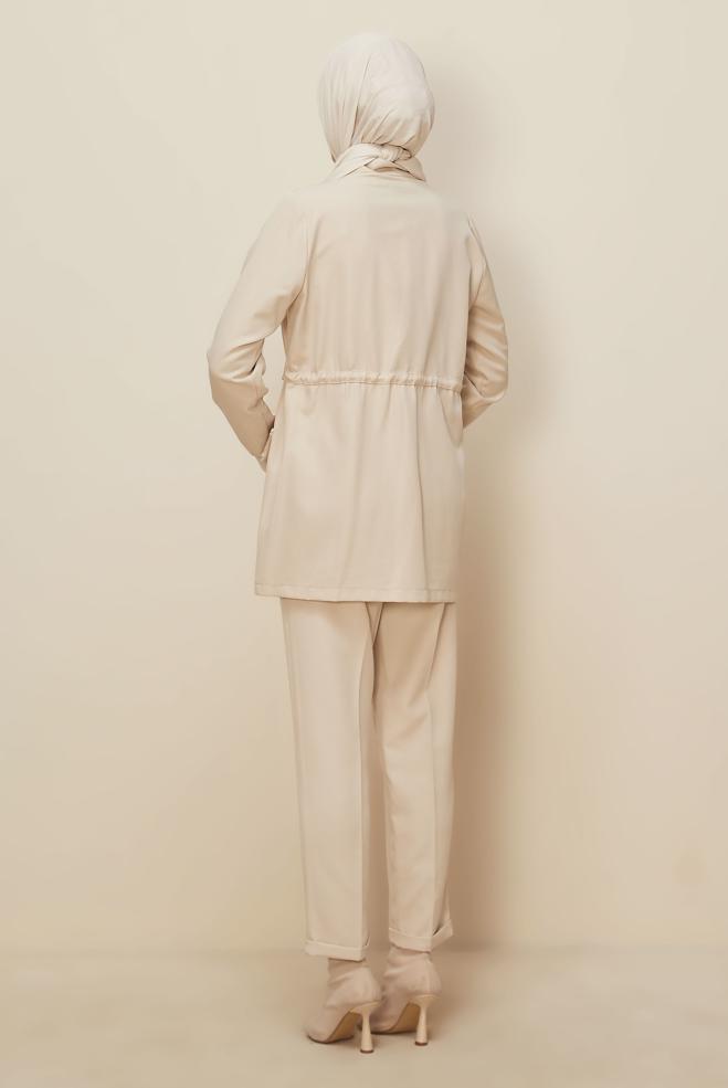 Tesettür giyim BEJ PANTOLONLU PUL İŞLEMELİ TAKIM 46165 - ALVİNA