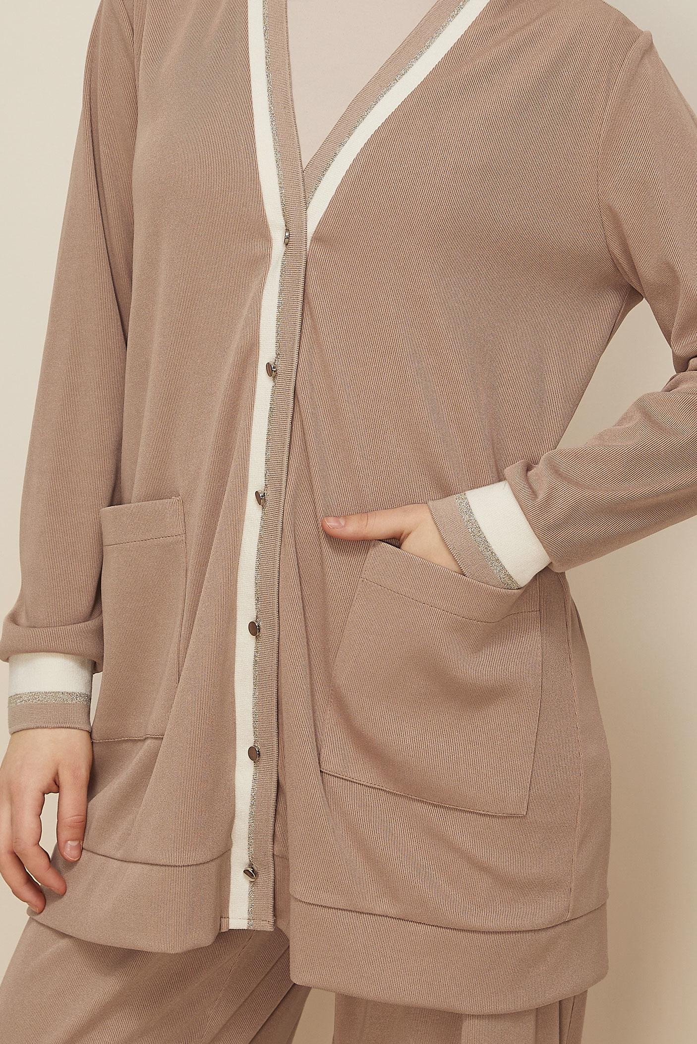 Tesettür giyim KUM PANTOLONLU V YAKA TAKIM 46186