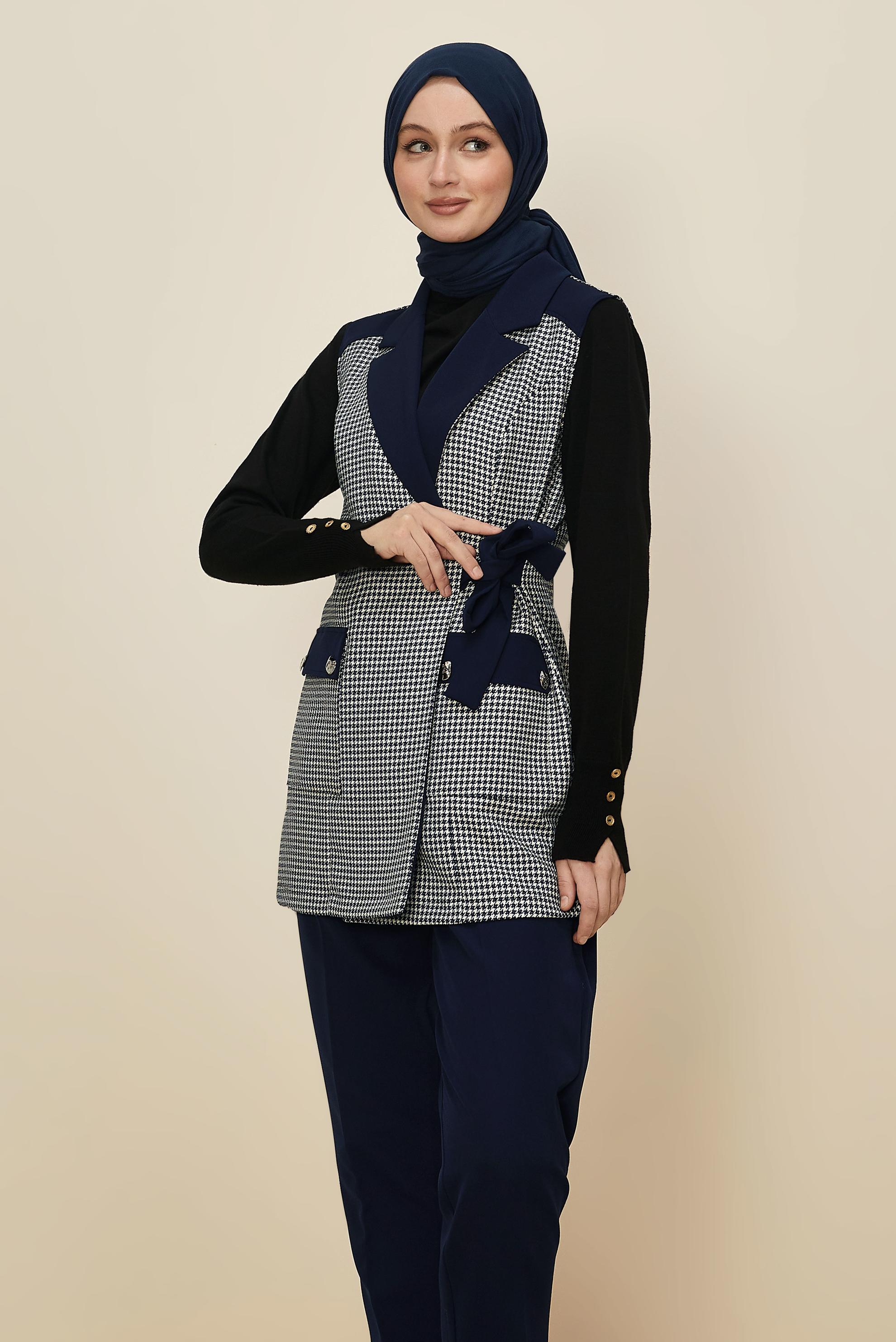 Tesettür giyim LACİVERT PANTOLONLU KAZAYAĞI DESENLİ TAKIM 46232