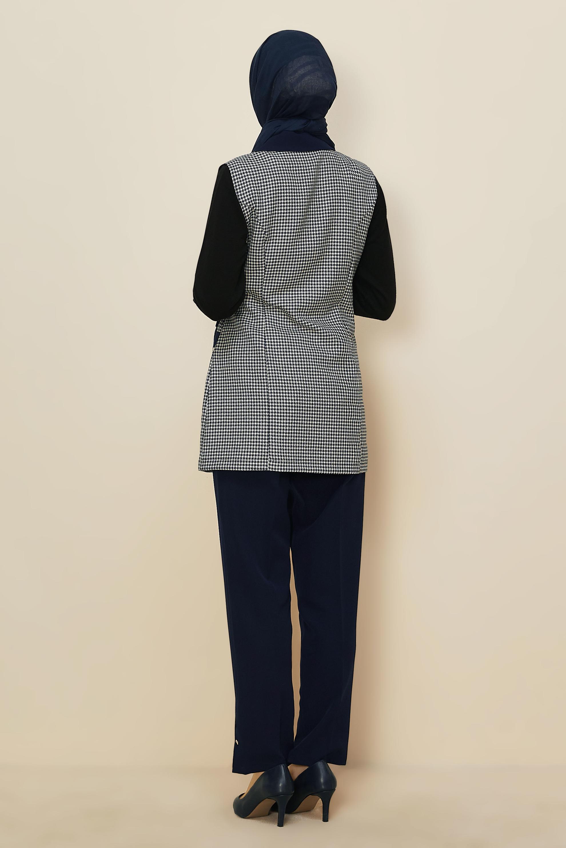 Tesettür giyim LACİVERT PANTOLONLU KAZAYAĞI DESENLİ TAKIM 46232