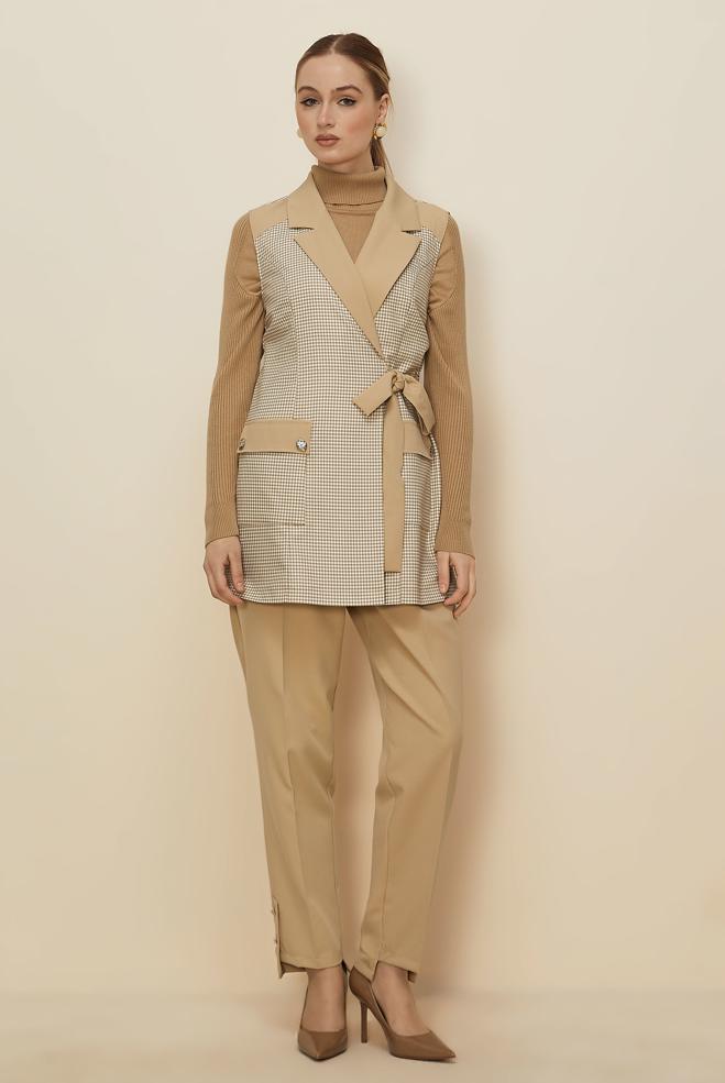 Tesettür giyim BEJ PANTOLONLU KAZAYAĞI DESENLİ TAKIM 46232-1 - ALVİNA