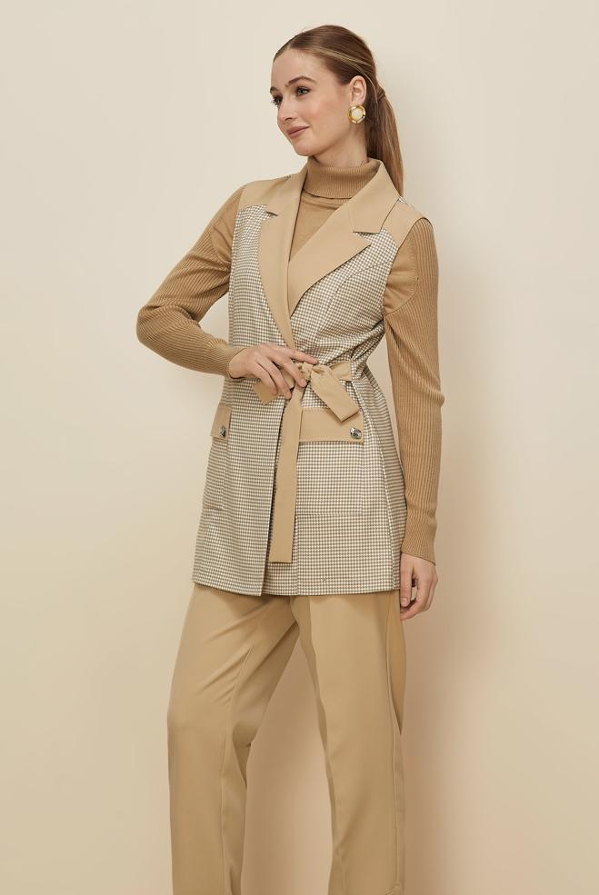 Tesettür giyim BEJ PANTOLONLU KAZAYAĞI DESENLİ TAKIM 46232-1 - ALVİNA