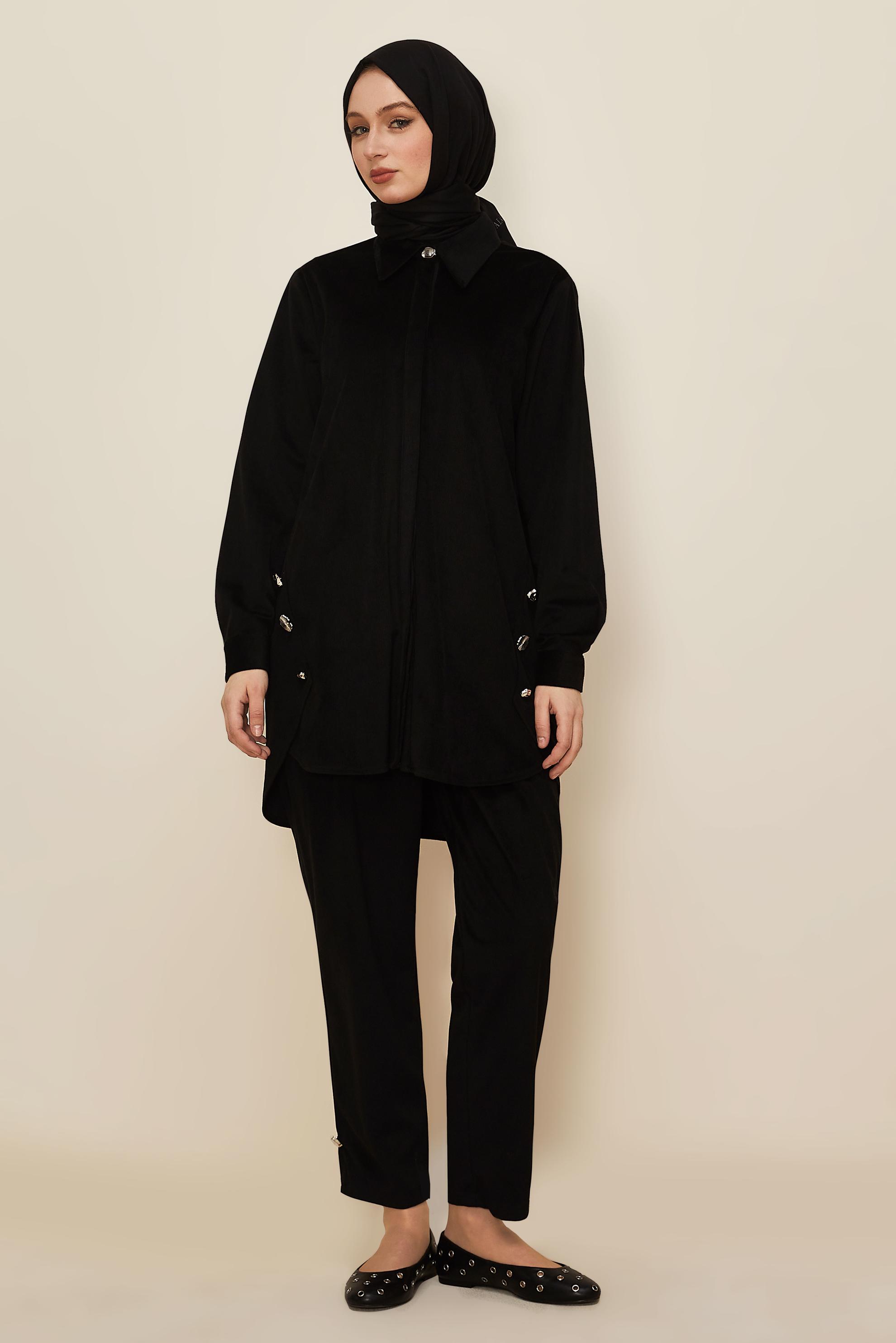 Tesettür giyim SİYAH PANTOLONLU KADİFE TAKIM 46239