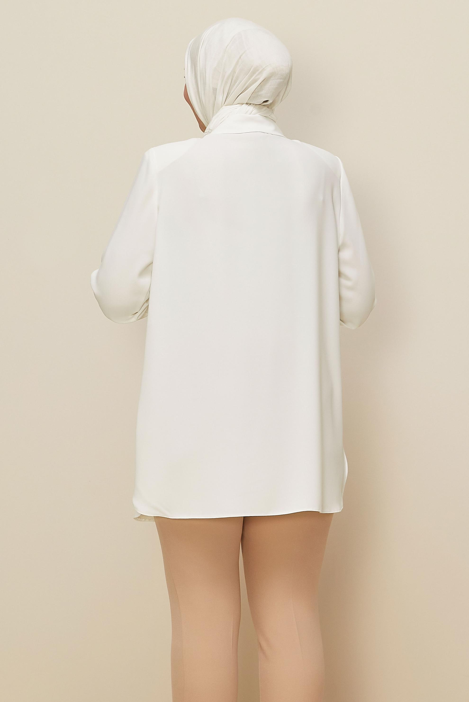 Vêtements hijab BLANC TUNIQUE BRODÉE DE GEMMES 20863