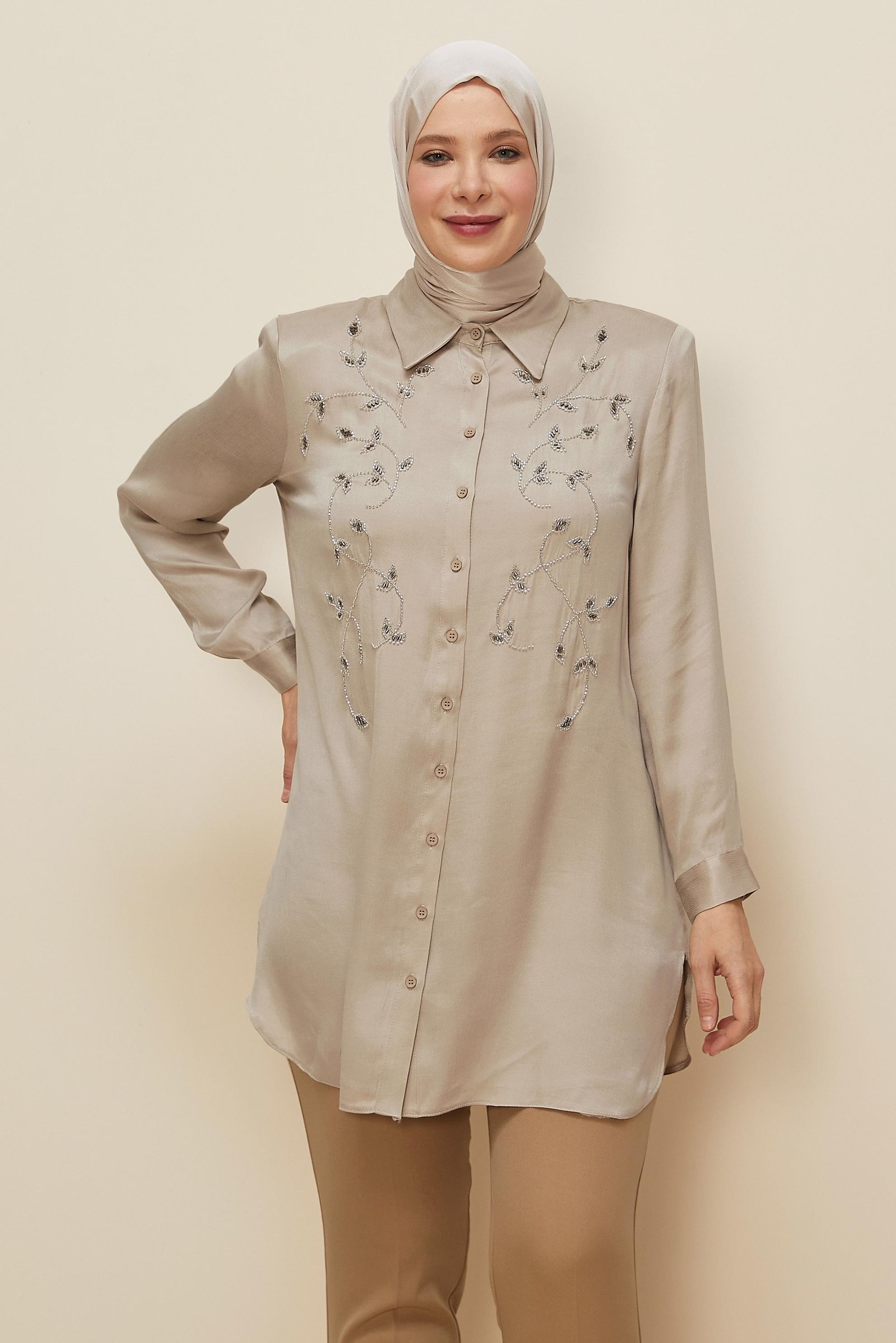 Vêtements hijab BEIGE TUNIQUE BRODÉE DE PERLES 20875