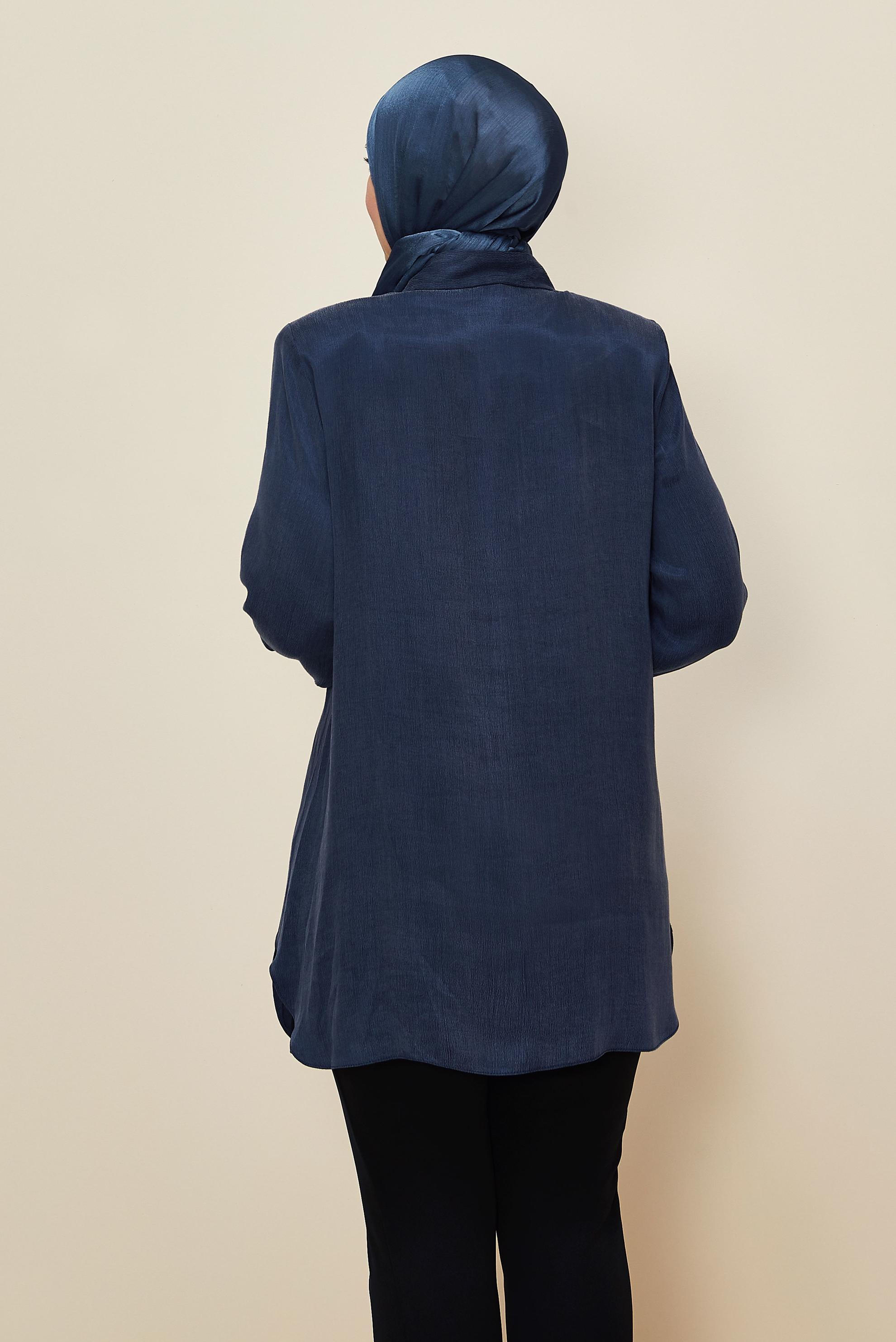 Vêtements hijab BLEU MARINE TUNIQUE BRODÉE DE PERLES 20875