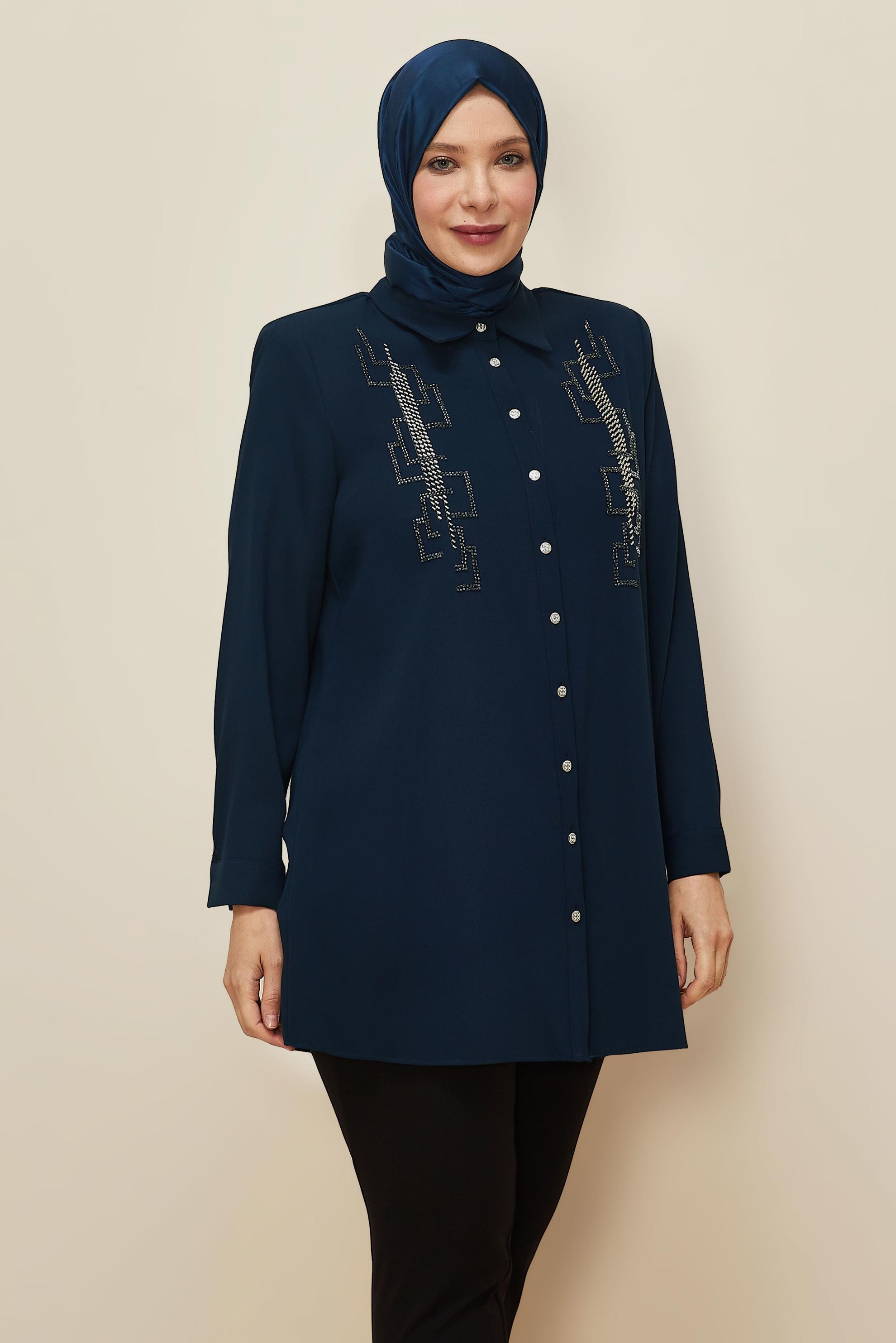 Vêtements hijab BLEU MARINE TUNIQUE BRODÉE DE PERLES 20876