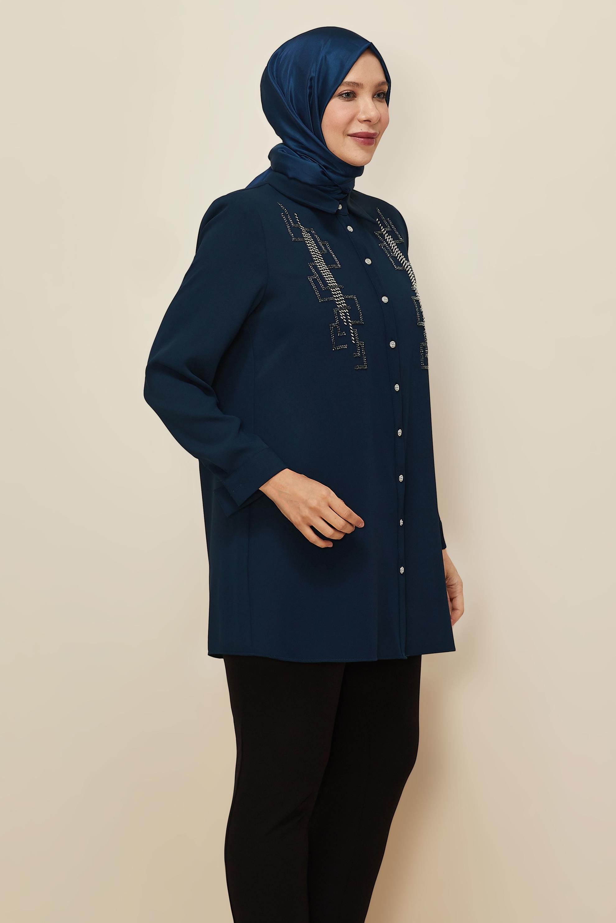 Vêtements hijab BLEU MARINE TUNIQUE BRODÉE DE PERLES 20876