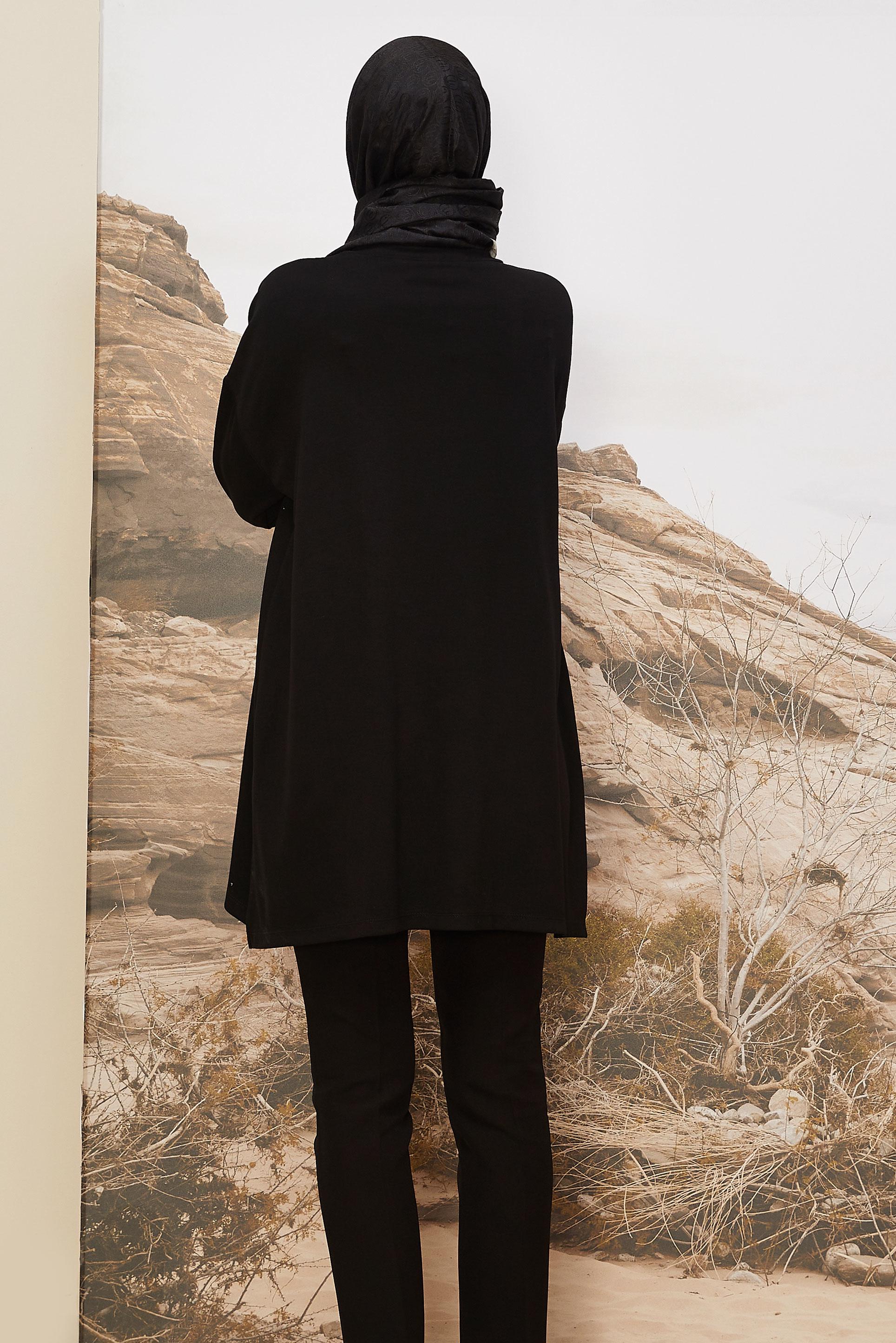 Vêtements hijab NOIR TUNIQUE BRODÉE DE GEMMES 45292