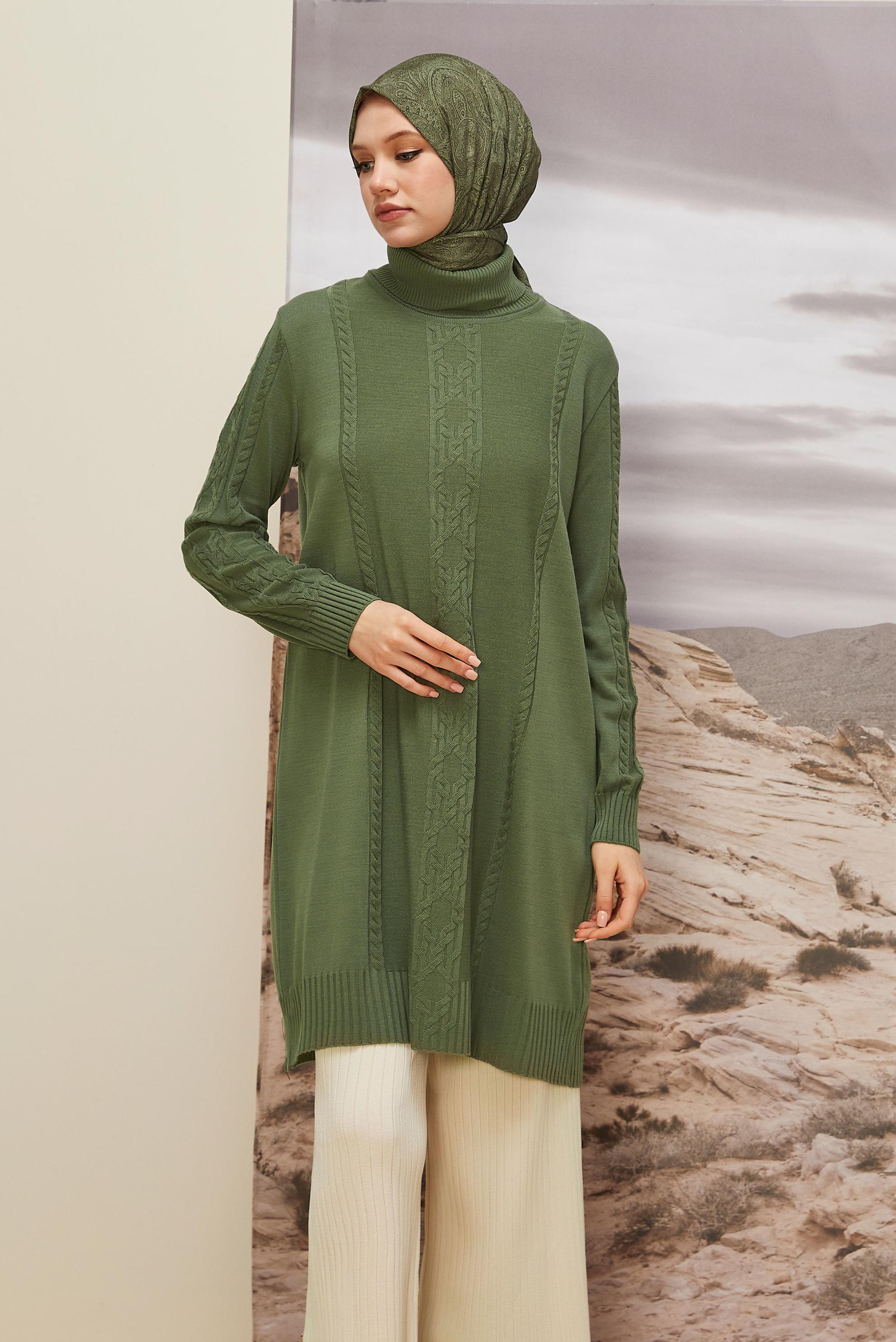Tesettür giyim YEŞİL BOĞAZLI YAKA TRİKO TUNİK 45801