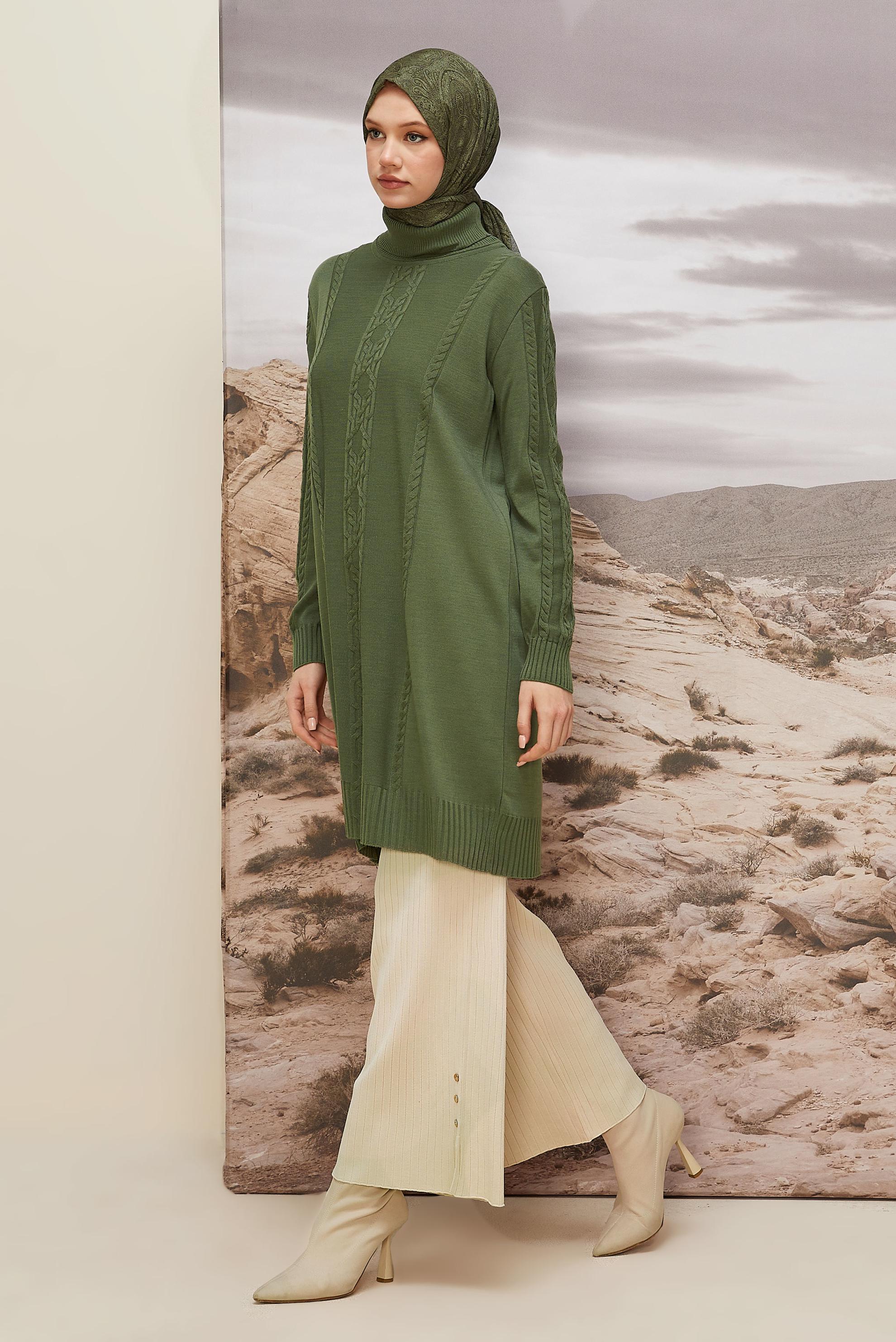 Tesettür giyim YEŞİL BOĞAZLI YAKA TRİKO TUNİK 45801