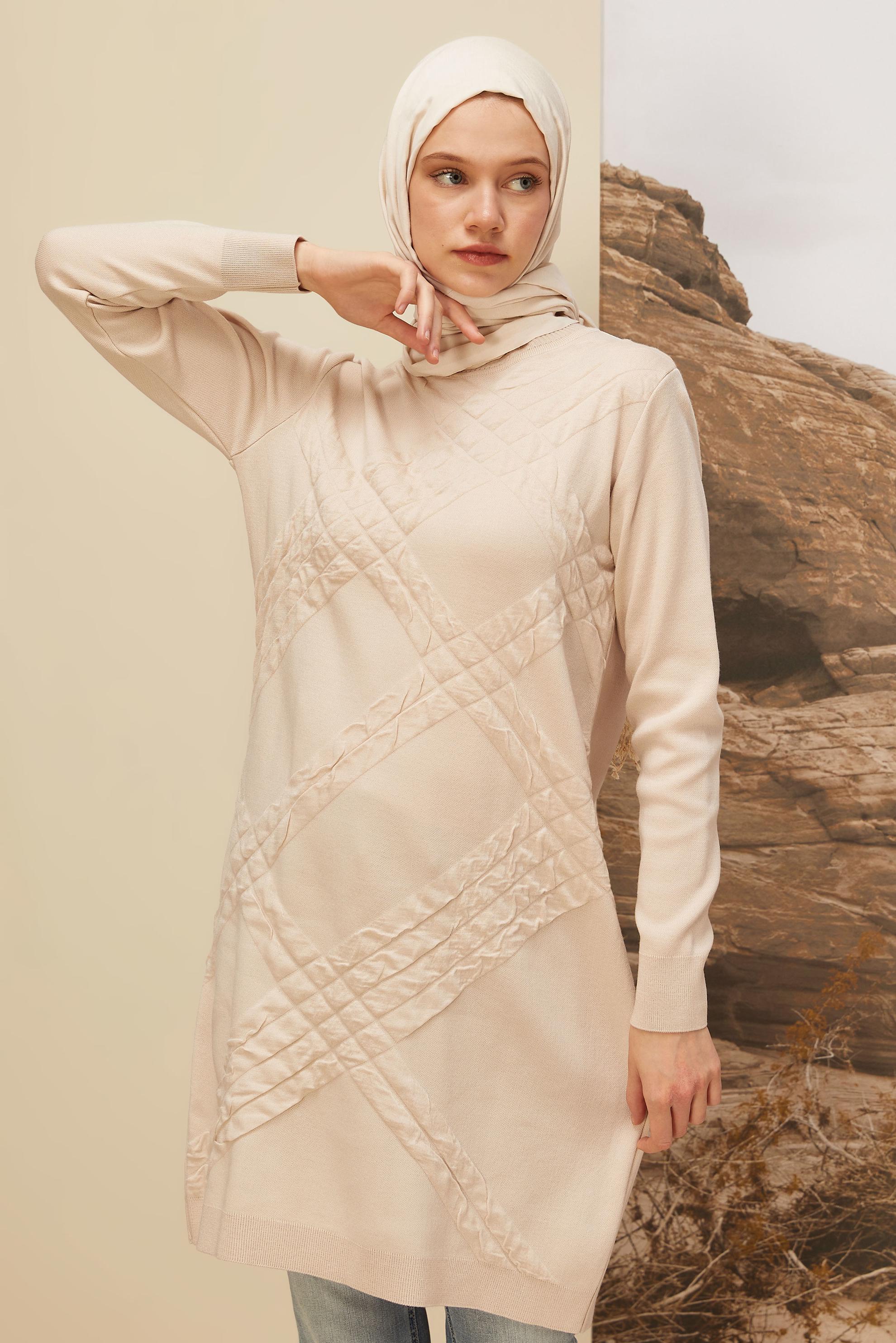 Hijab clothing BEIGE KNITWEAR TUNIC 45804