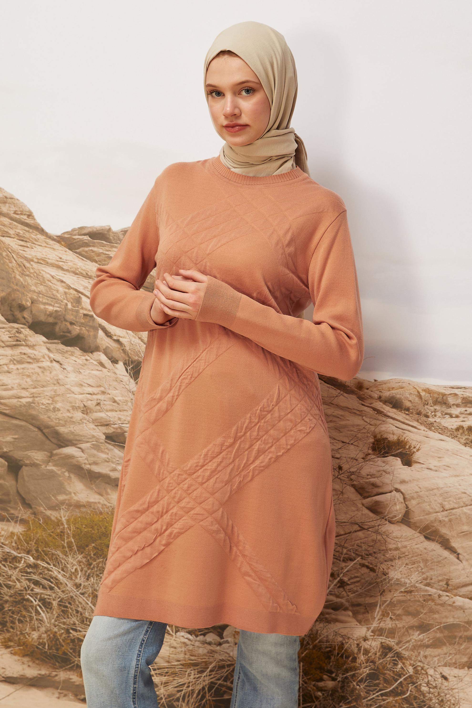 Tesettür giyim PEMBE TRİKO TUNİK 45804