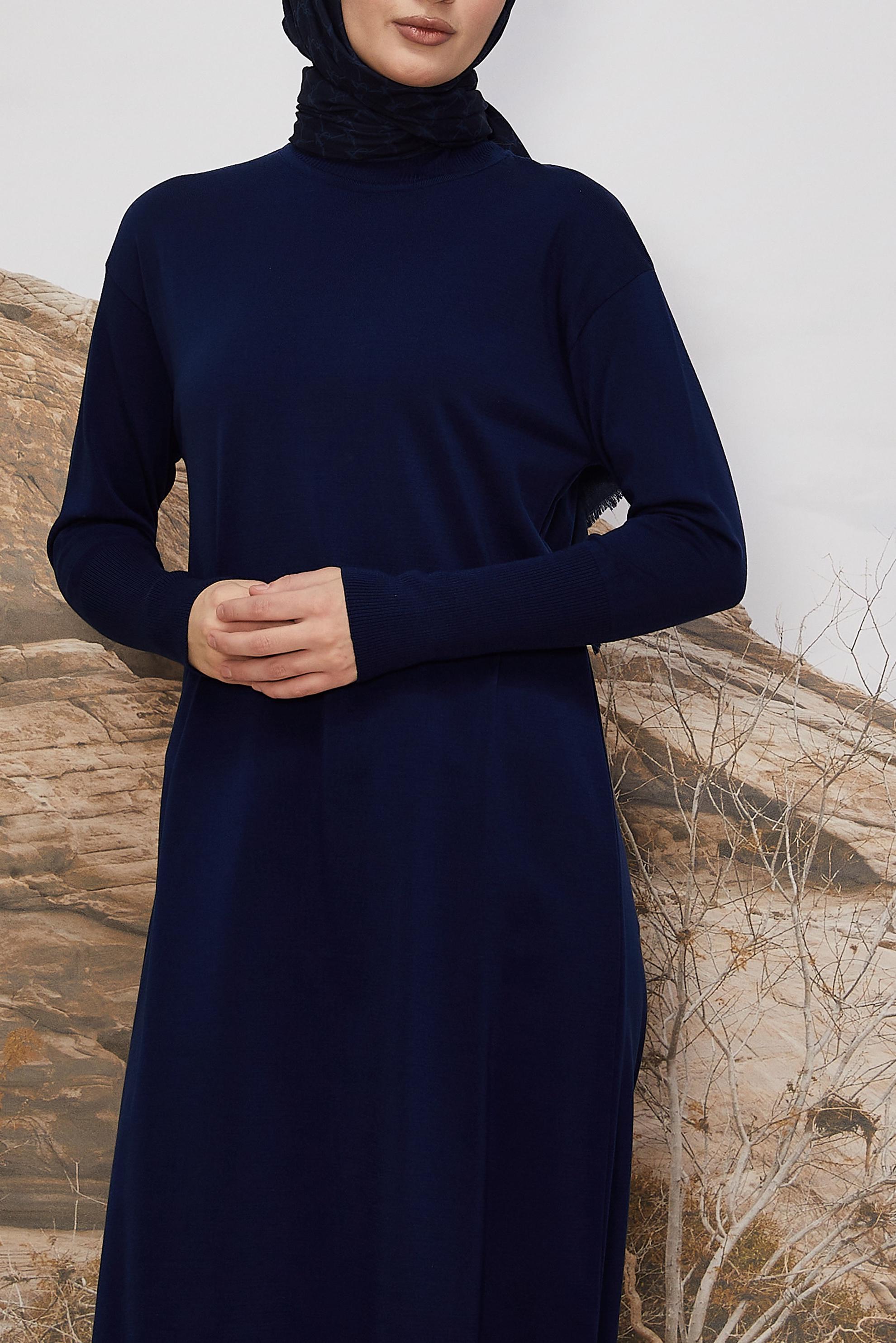 Hijab clothing NAVY BLUE KNITWEAR TUNIC 45805