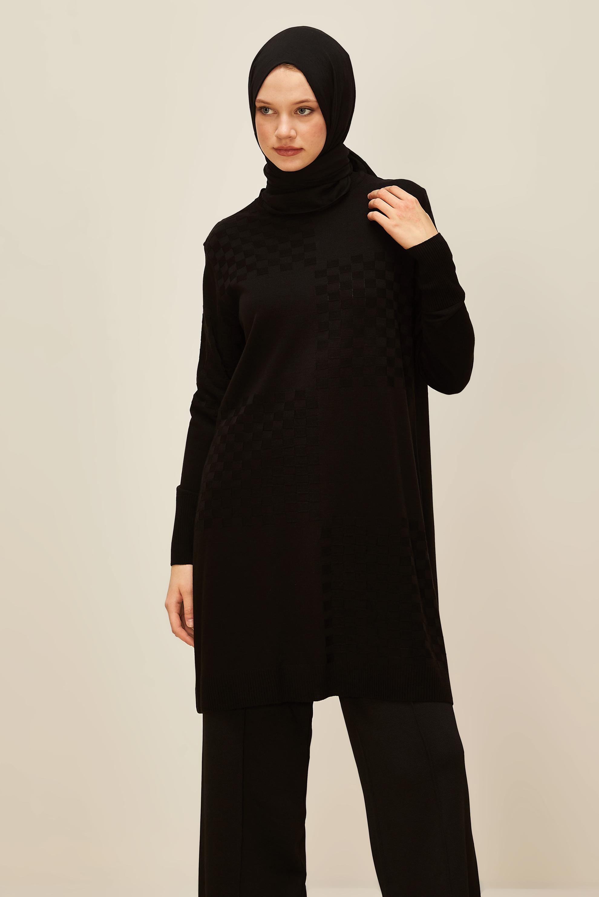 Tesettür giyim SİYAH TRİKO TUNİK 45806