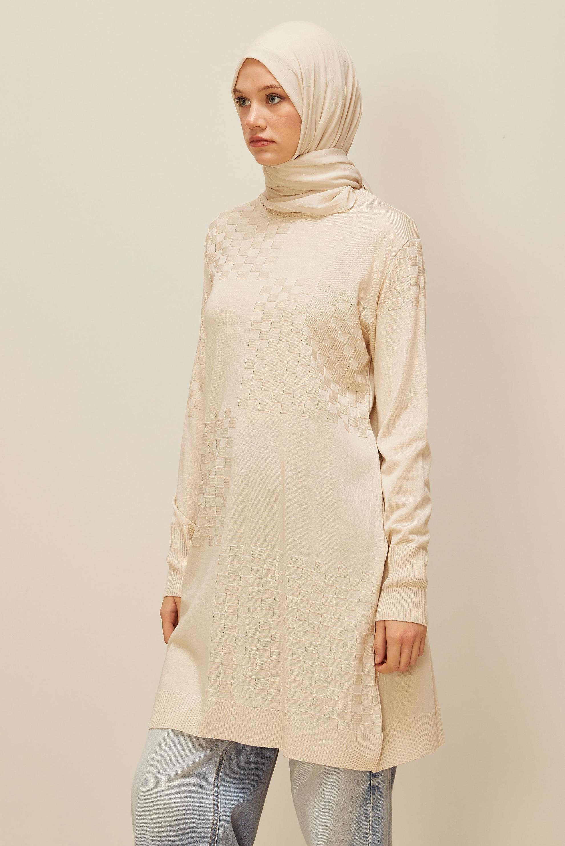 Tesettür giyim BEJ TRİKO TUNİK 45806