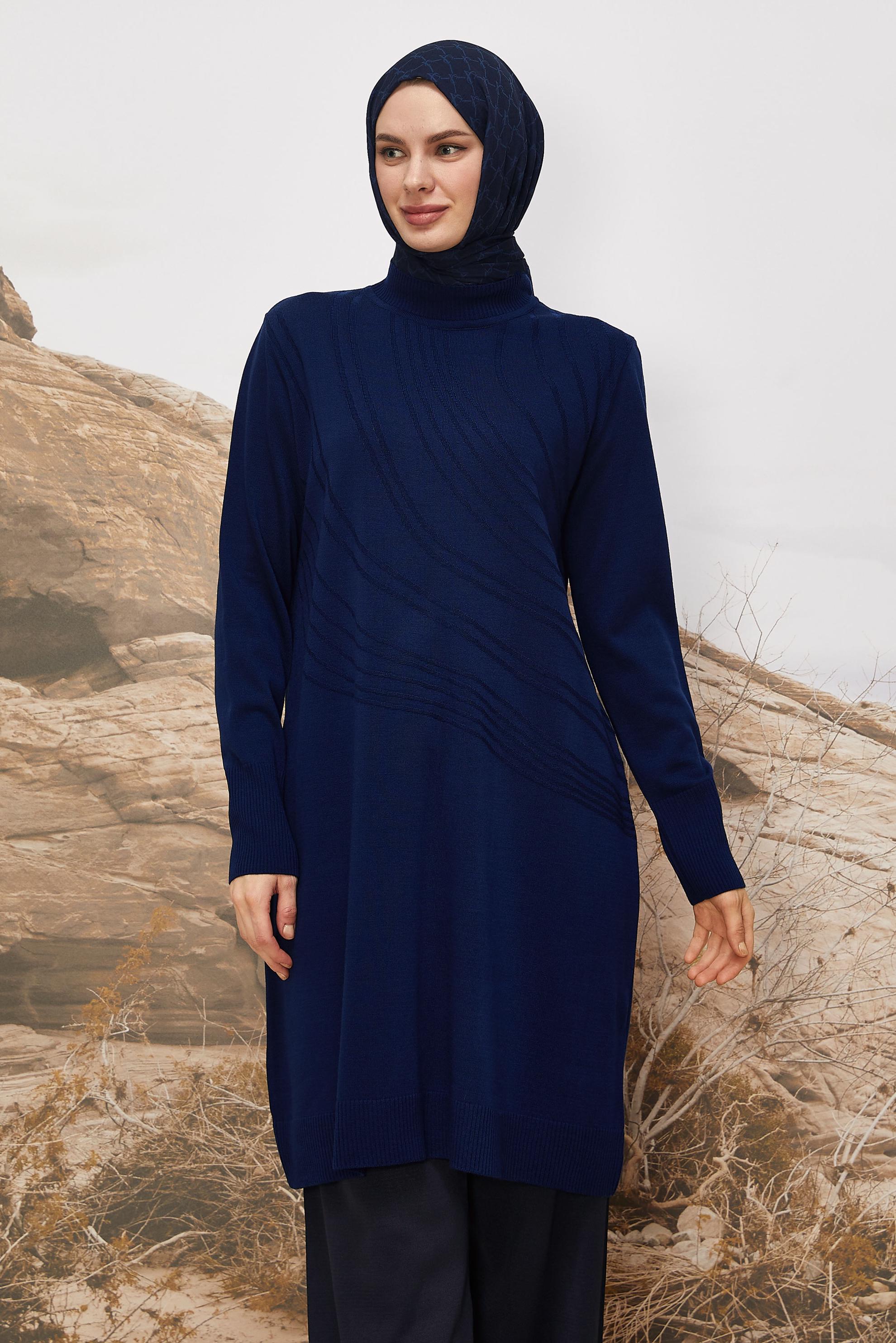 Tesettür giyim LACİVERT 45810 TRİKO TUNİK 40-48