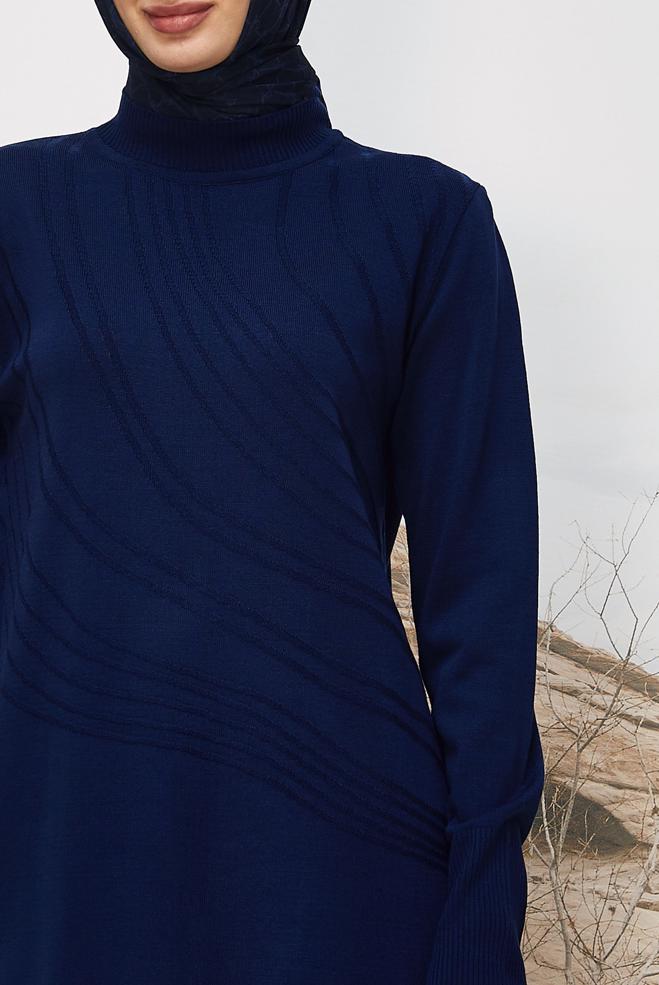 Tesettür giyim LACİVERT 45810 TRİKO TUNİK 40-48 - ALVİNA