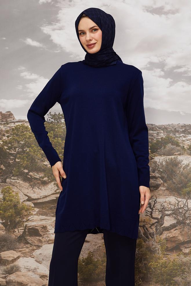 Tesettür giyim LACİVERT 45811 TRİKO TUNİK 40-48 - ALVİNA