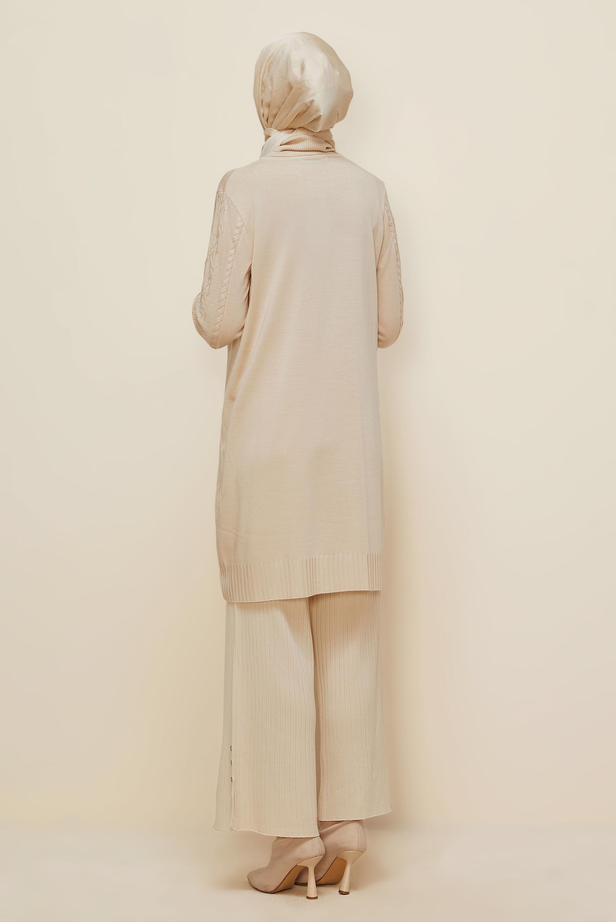 Vêtements hijab BEIGE TUNIQUE EN MAILLE 45812