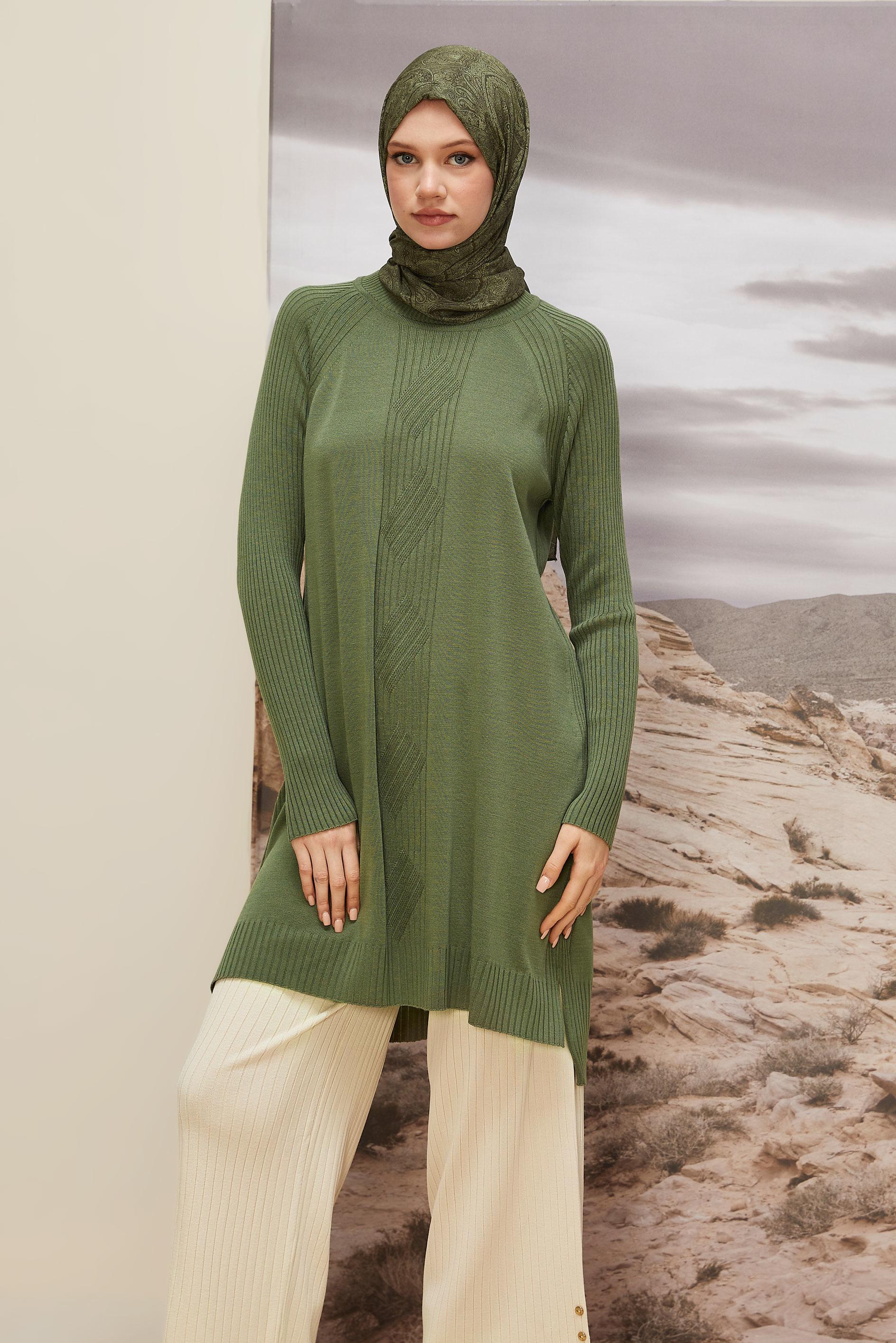 Vêtements hijab VERT TUNIQUE EN MAILLE 45812