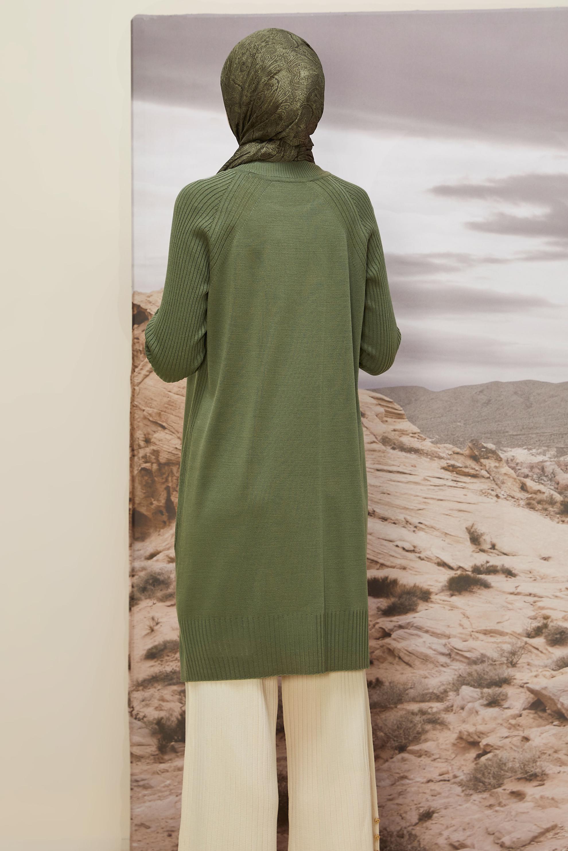 Vêtements hijab VERT TUNIQUE EN MAILLE 45812