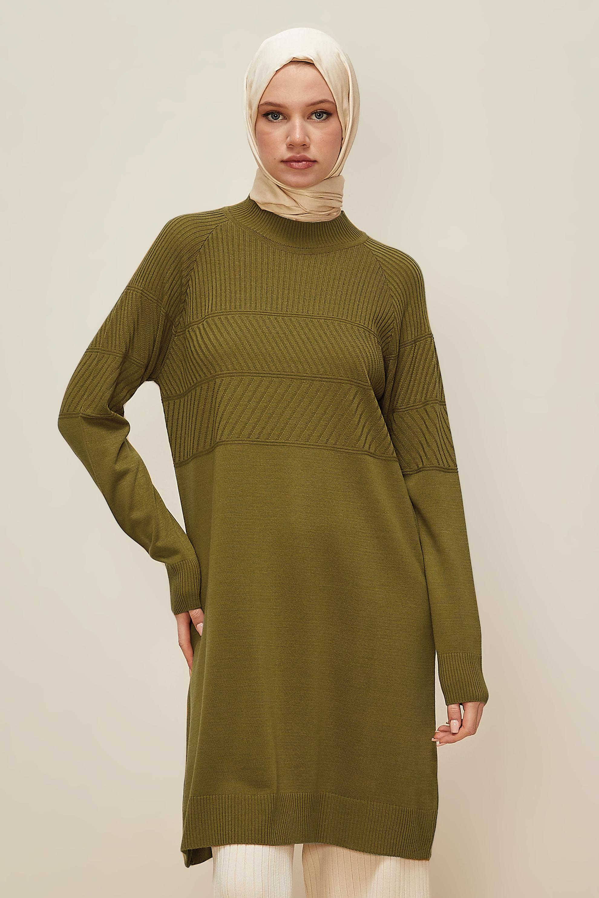 Tesettür giyim YEŞİL TRİKO TUNİK 45818