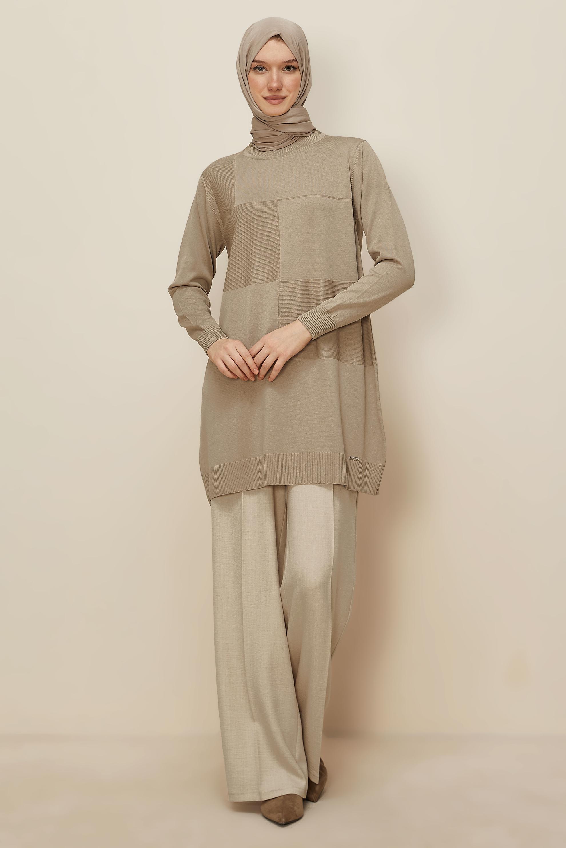 Hijab clothing BEIGE KNITWEAR TUNIC 45840