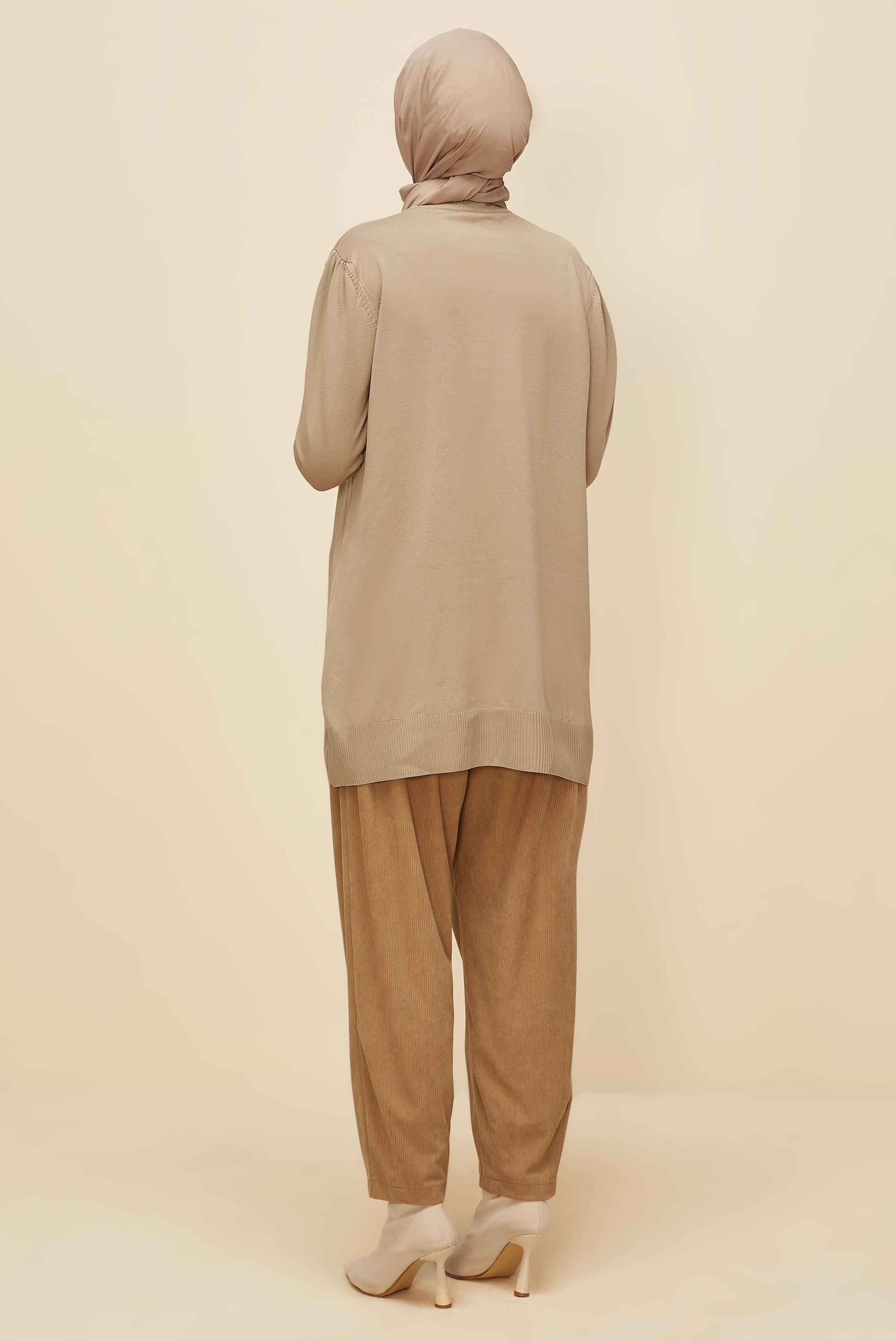 Tesettür giyim BEJ TRİKO TUNİK 45841