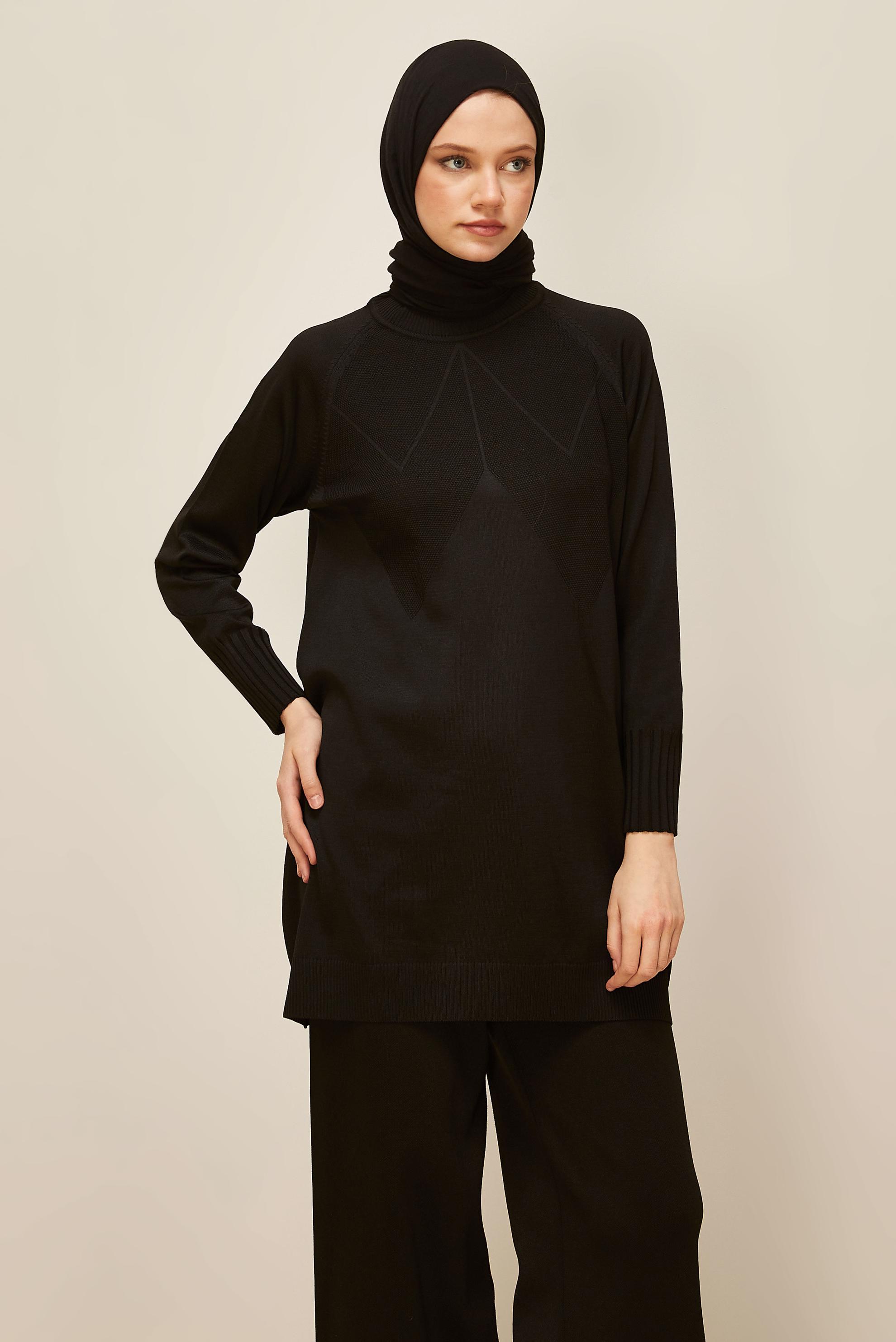 Tesettür giyim SİYAH TRİKO TUNİK 45842