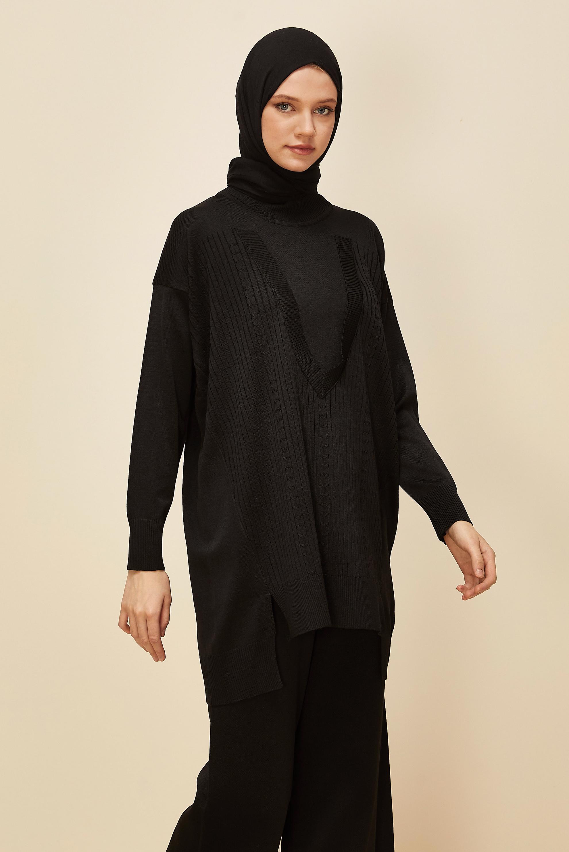 Tesettür giyim SİYAH TRİKO TUNİK 45843