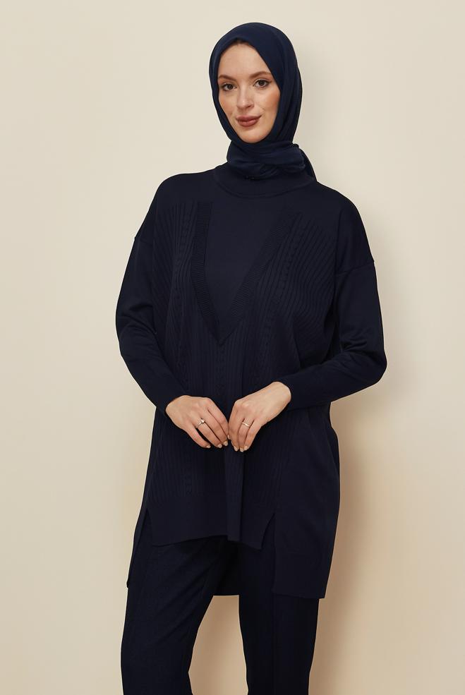 Tesettür giyim LACİVERT 45843 TRİKO TUNİK 38-44 - ALVİNA