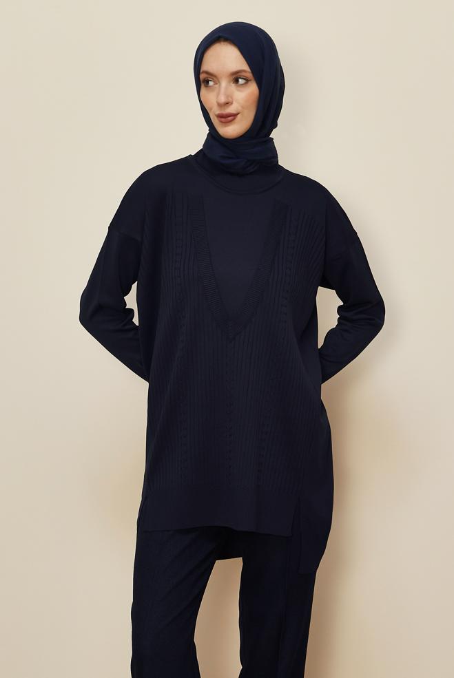 Tesettür giyim LACİVERT 45843 TRİKO TUNİK 38-44 - ALVİNA