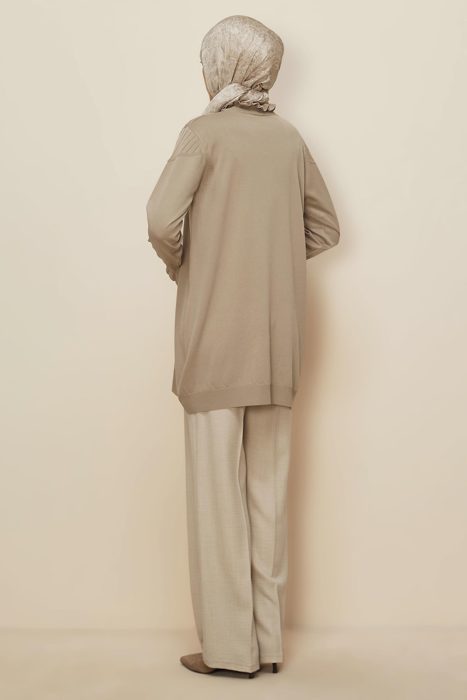 Tesettür giyim BEJ TRİKO TUNİK 45845