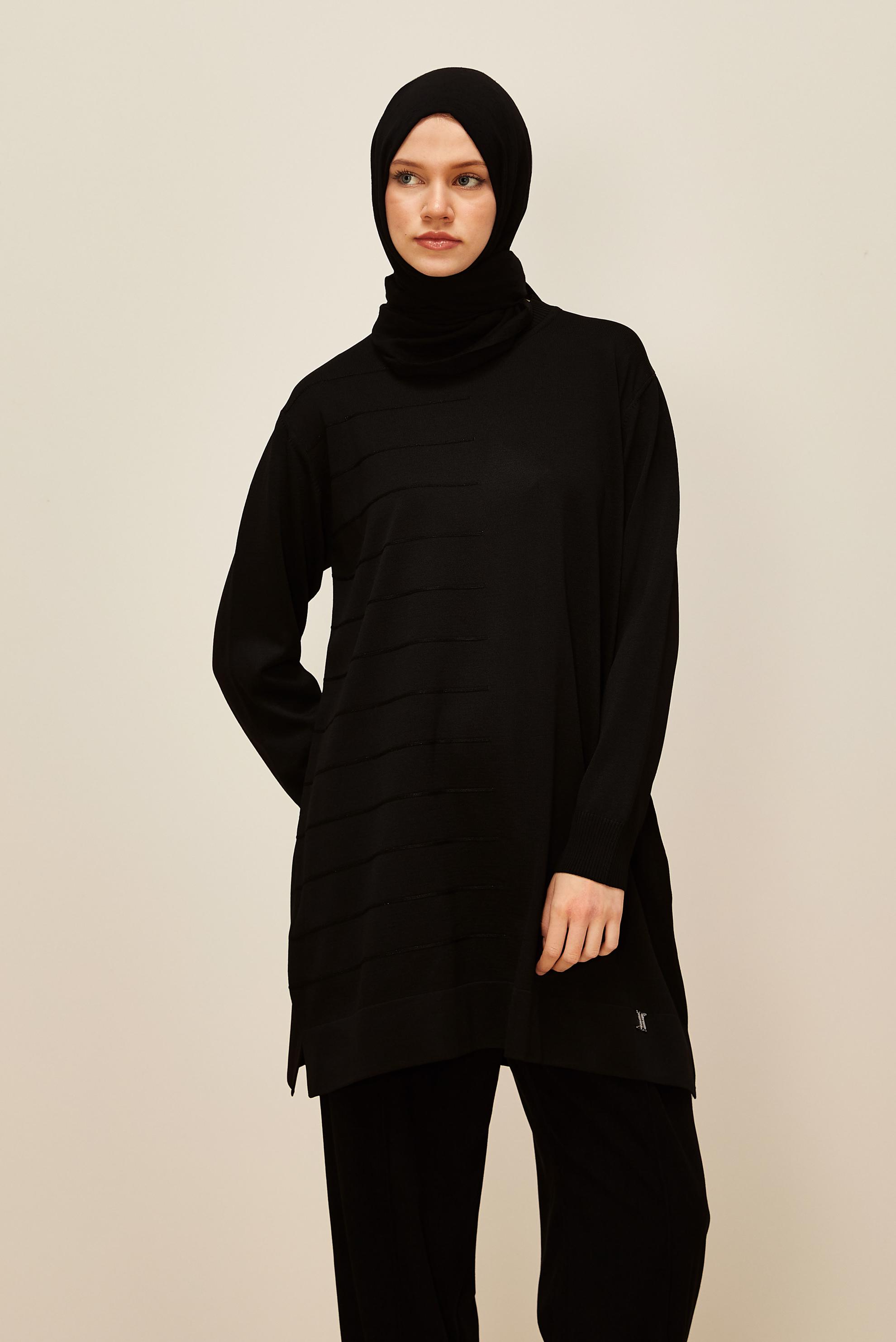 Tesettür giyim SİYAH TRİKO TUNİK 45847