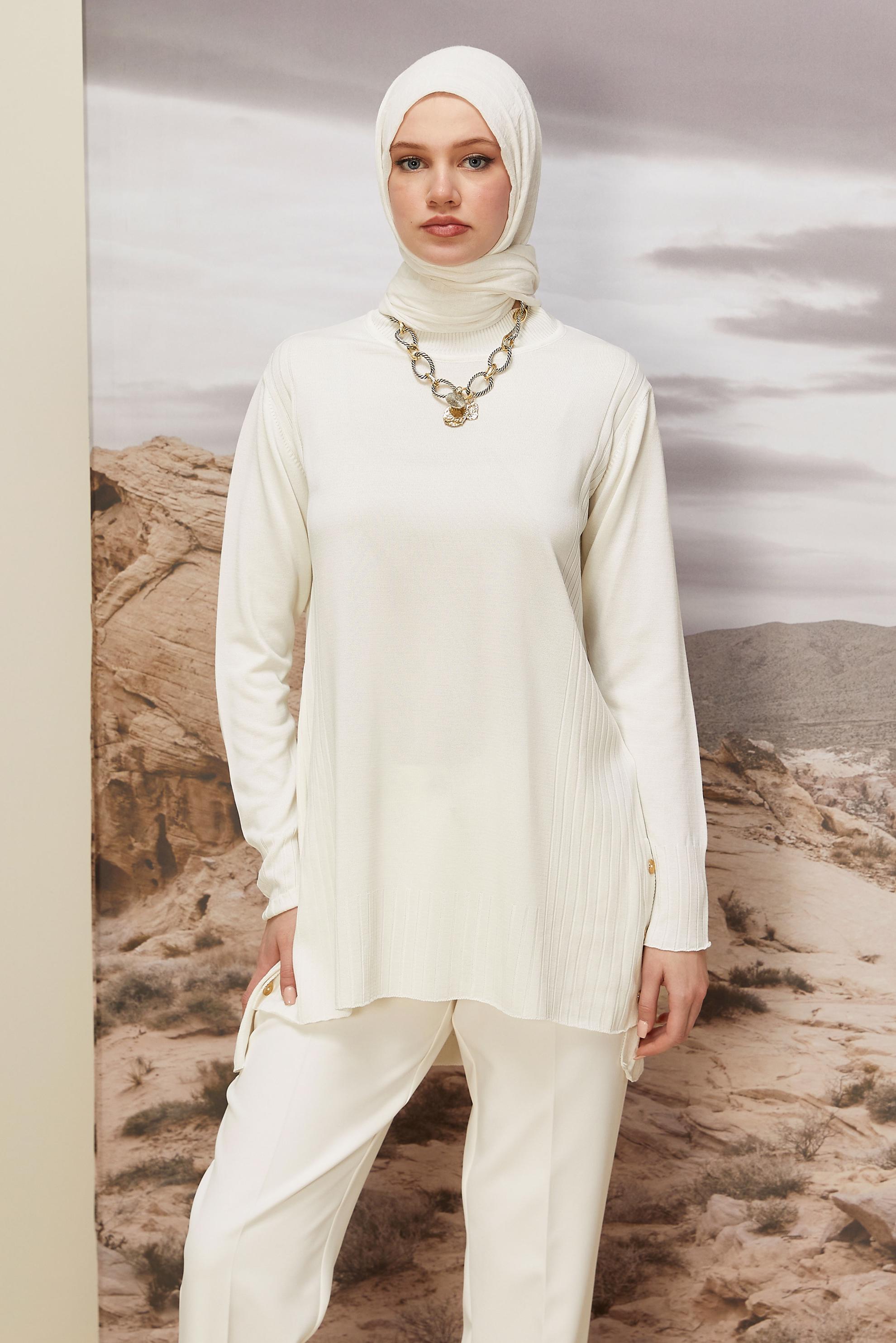 Hijab clothing WHITE 45849 TRİKO TUNİK 38-46