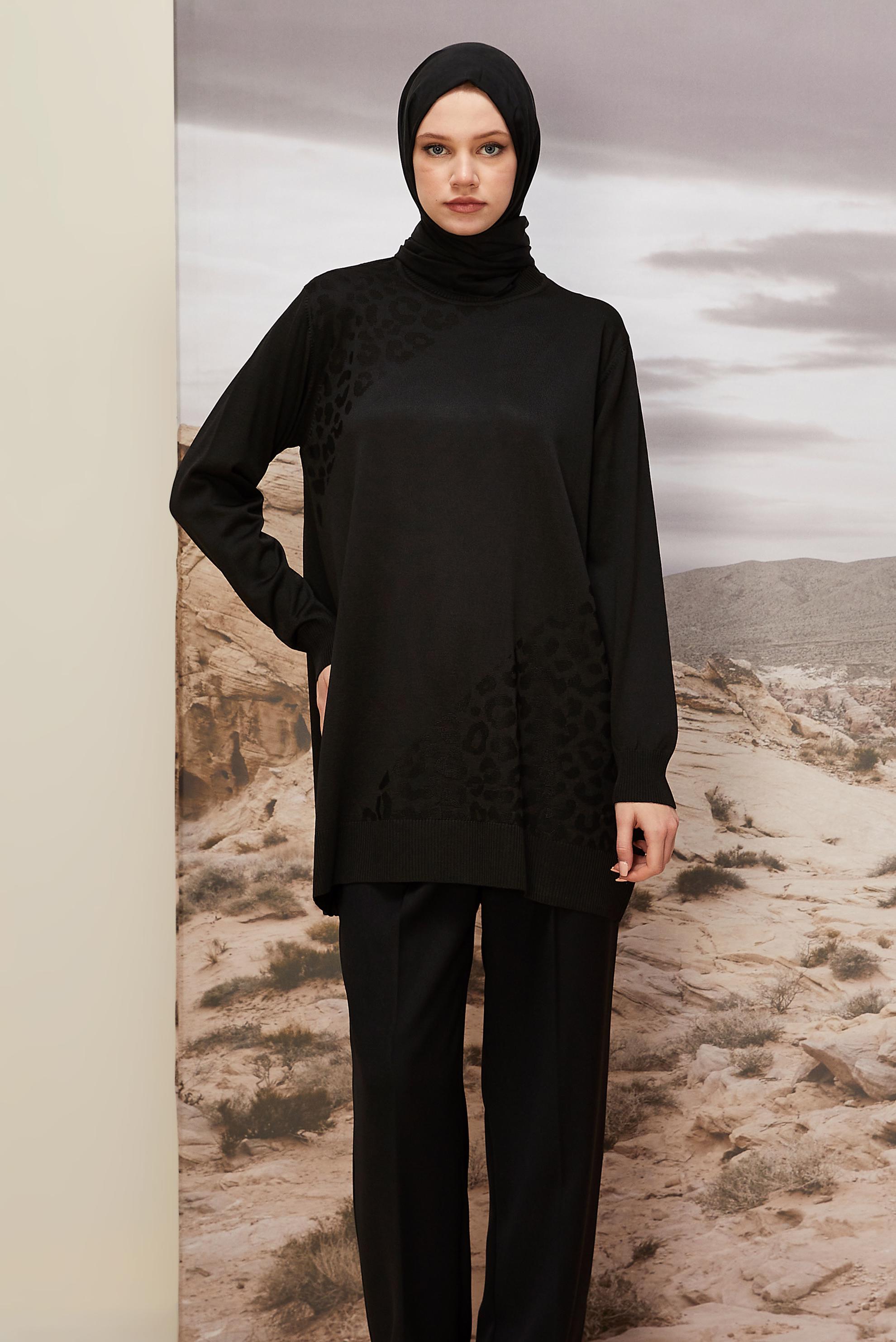 Tesettür giyim SİYAH TRİKO TUNİK 45850