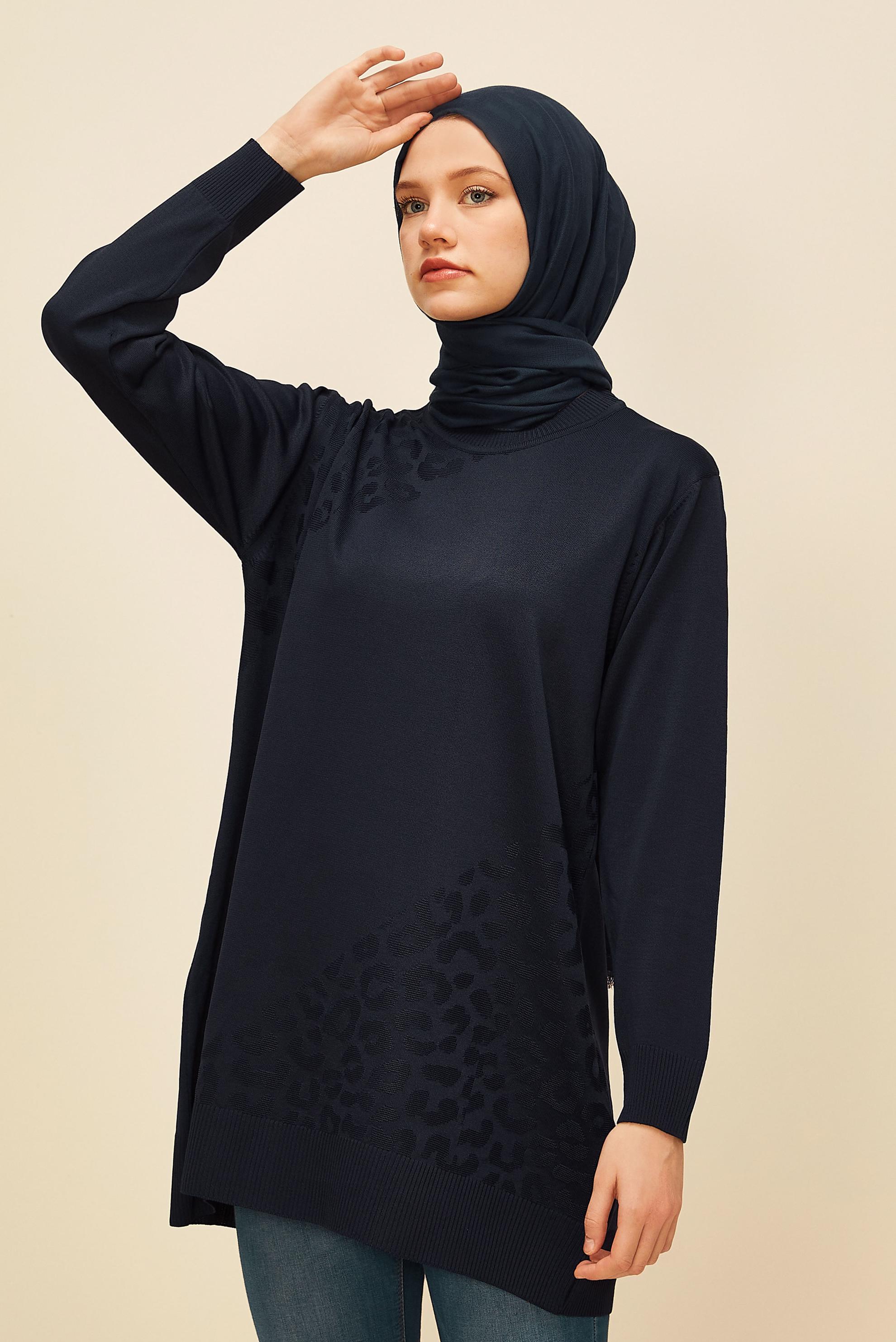 Tesettür giyim LACİVERT TRİKO TUNİK 45850