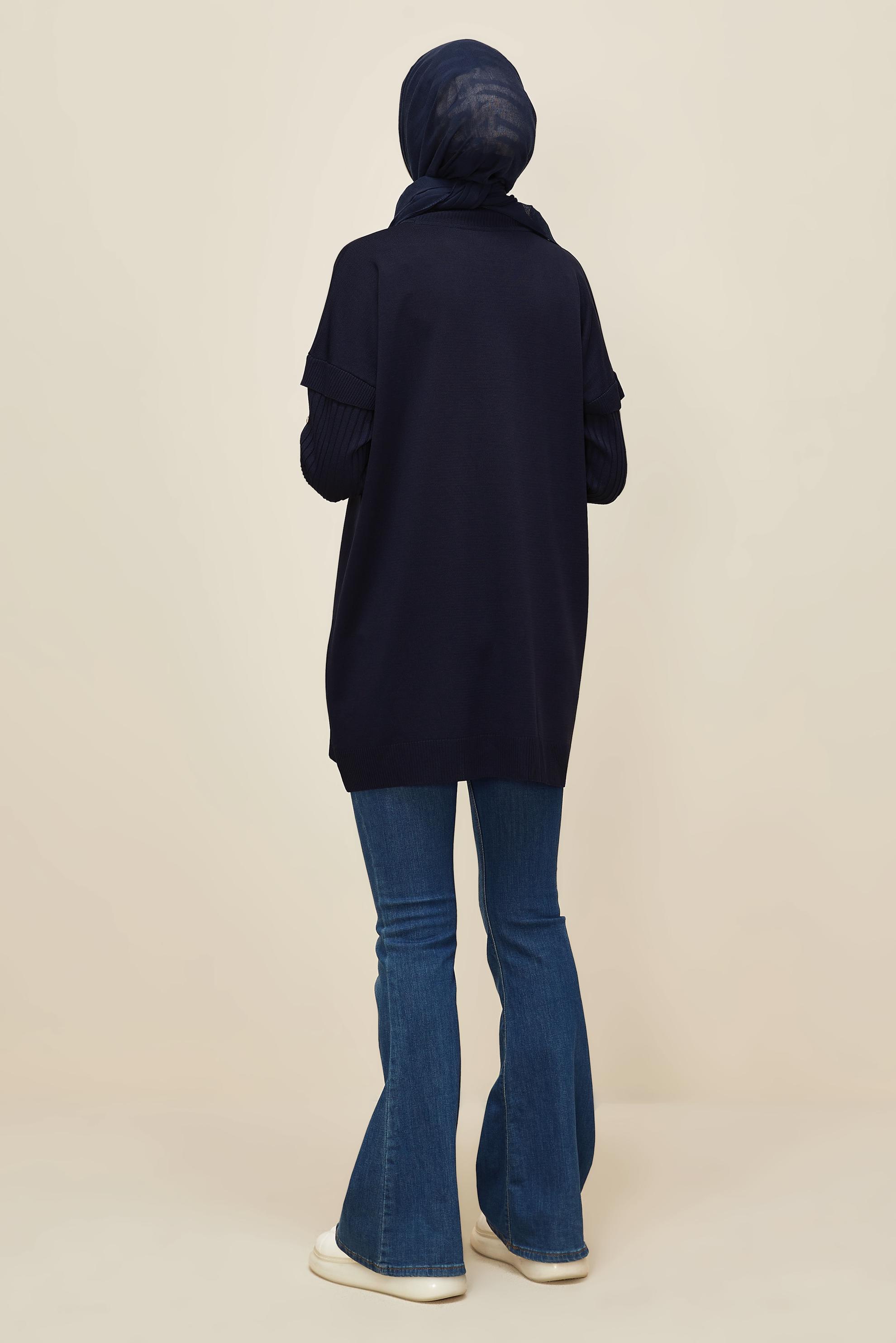 Tesettür giyim LACİVERT DÜĞME DETAYLI TRİKO TUNİK 45853