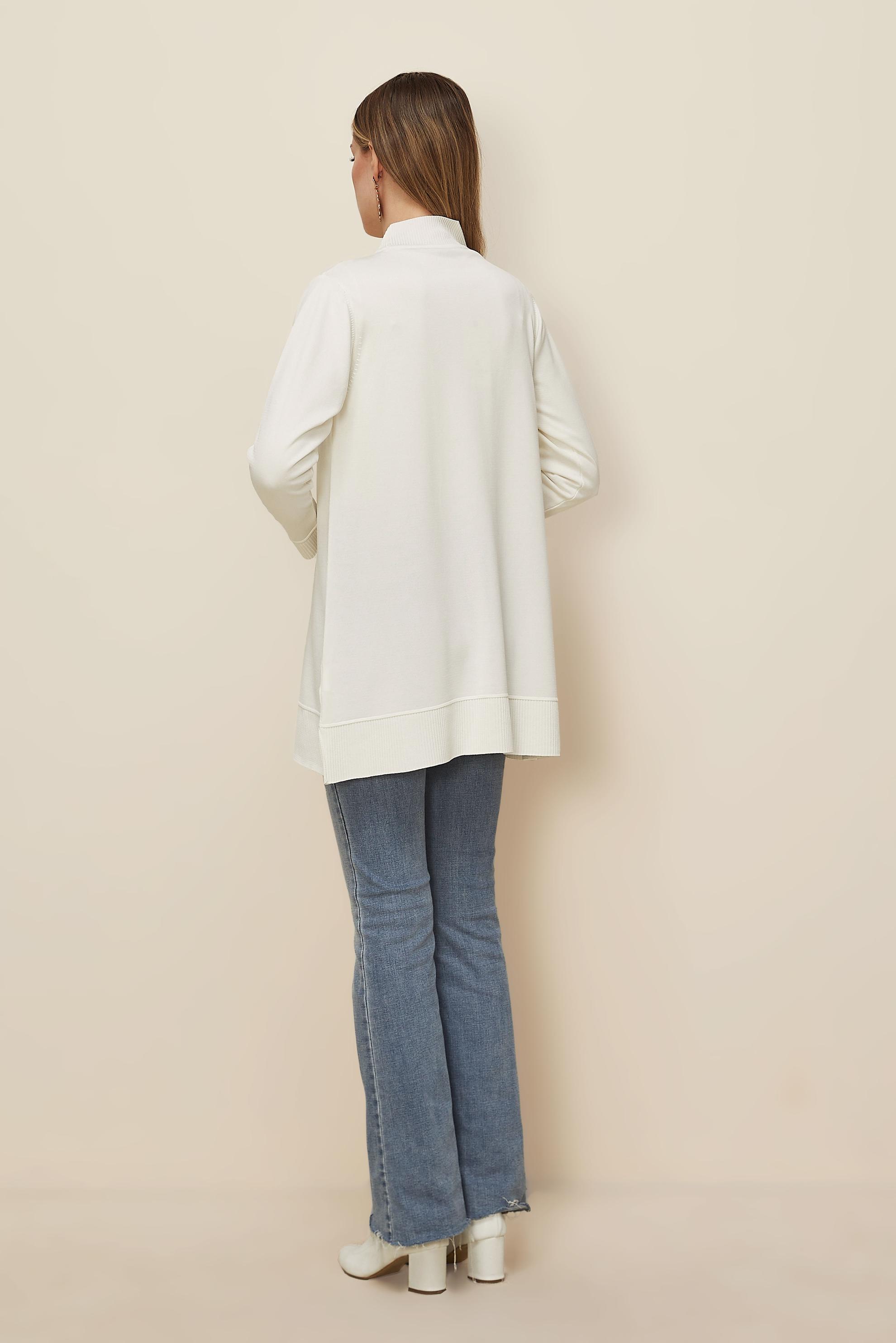 Tesettür giyim BEYAZ TRİKO TUNİK 45854